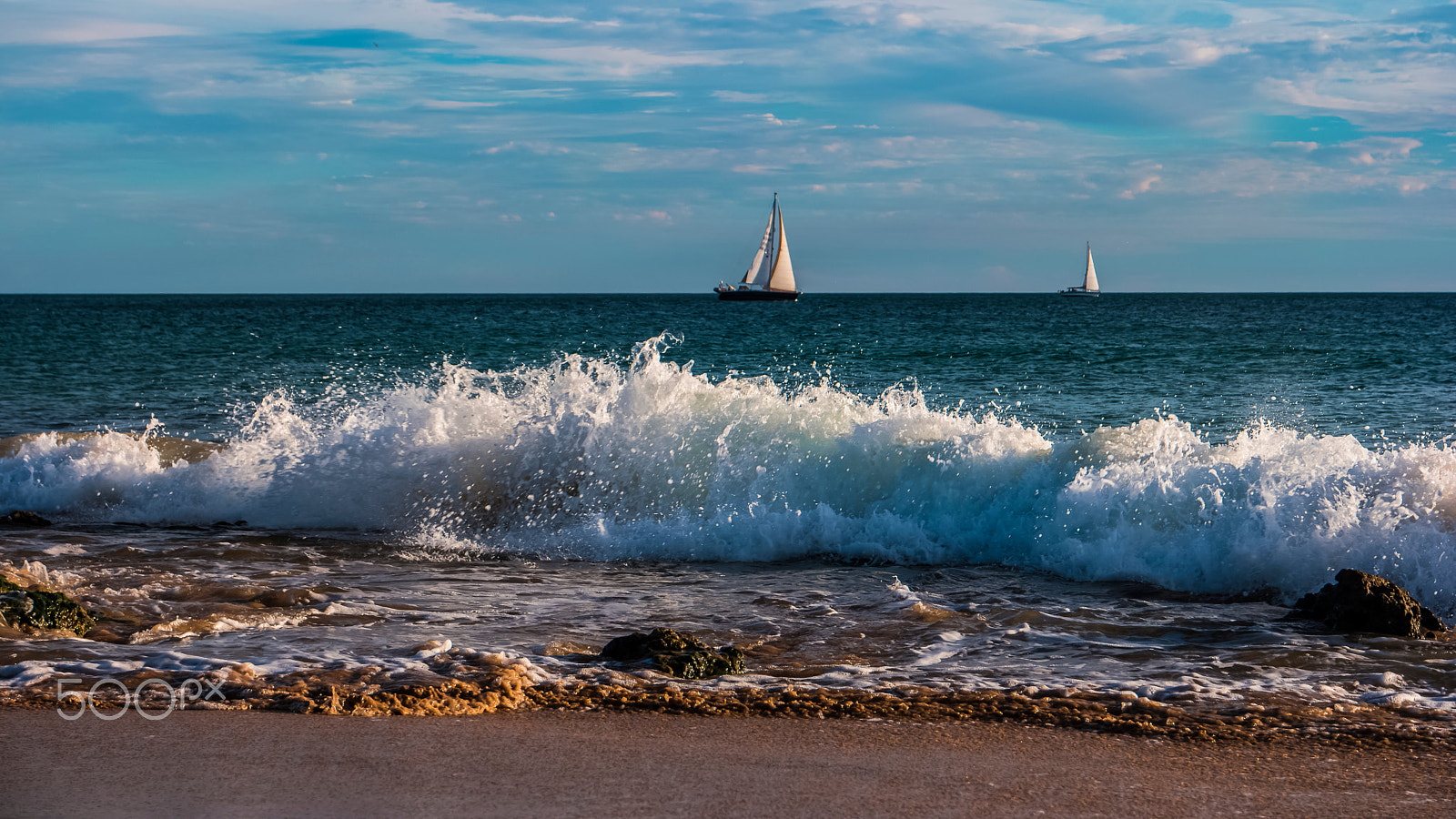 Samsung NX500 sample photo. The sea connecting the world photography