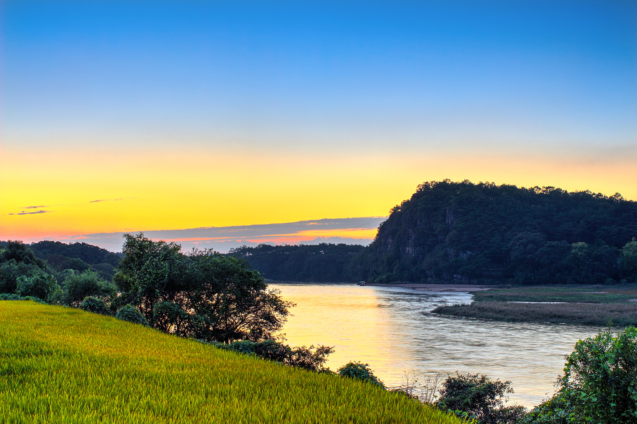 Canon EF 40mm F2.8 STM sample photo. Sunset at andong photography