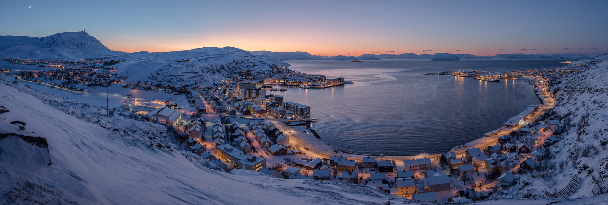 Sony a7S sample photo. Panorama hammerfest photography