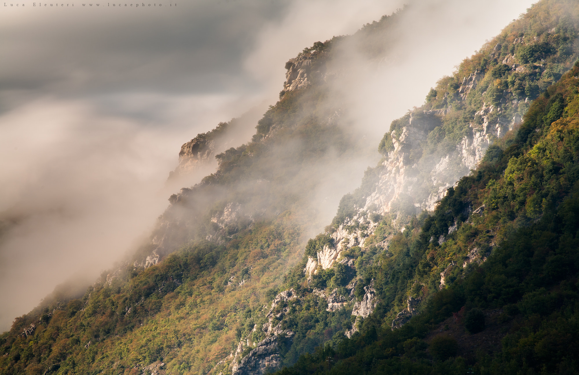 Canon EOS 5D sample photo. Mountain and air photography