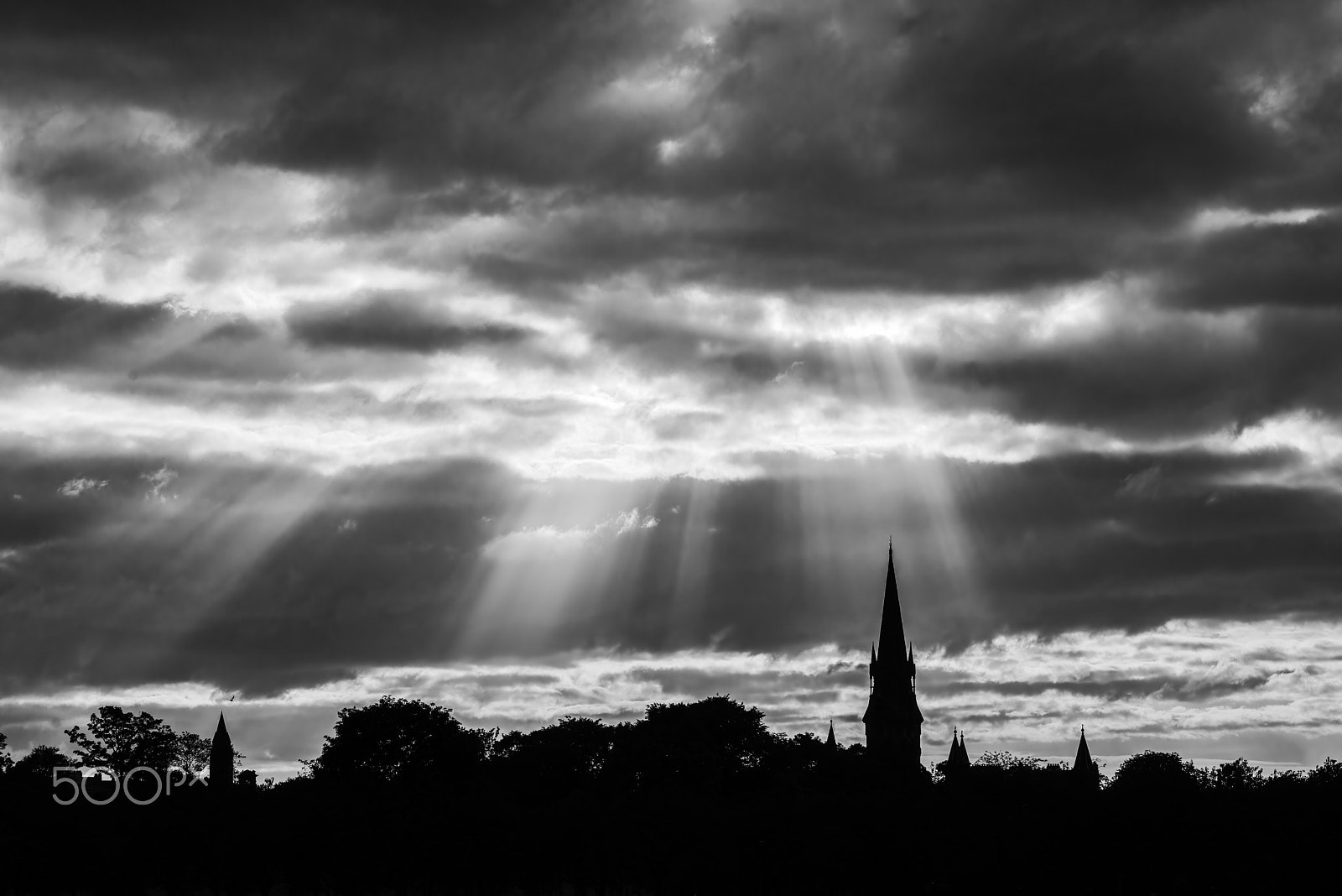 Nikon D600 sample photo. Breaking darkness photography