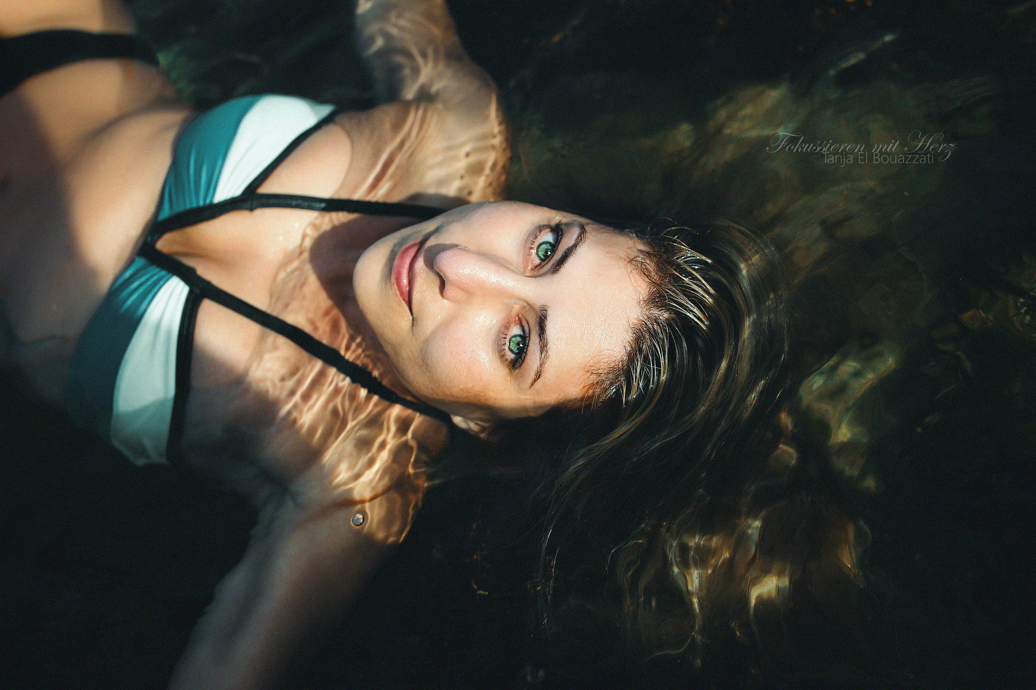 Canon EOS 600D (Rebel EOS T3i / EOS Kiss X5) + Sigma 35mm F1.4 DG HSM Art sample photo. Waterwoman photography