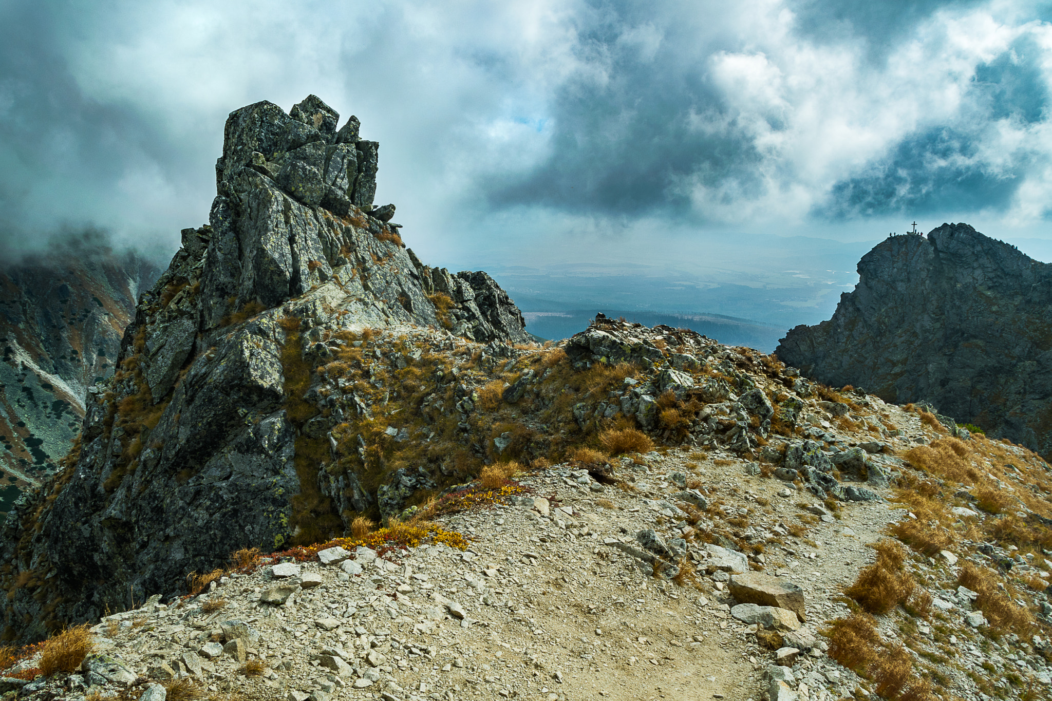 Nikon D5300 + Sigma 18-200mm F3.5-6.3 DC OS HSM sample photo. High tatras photography