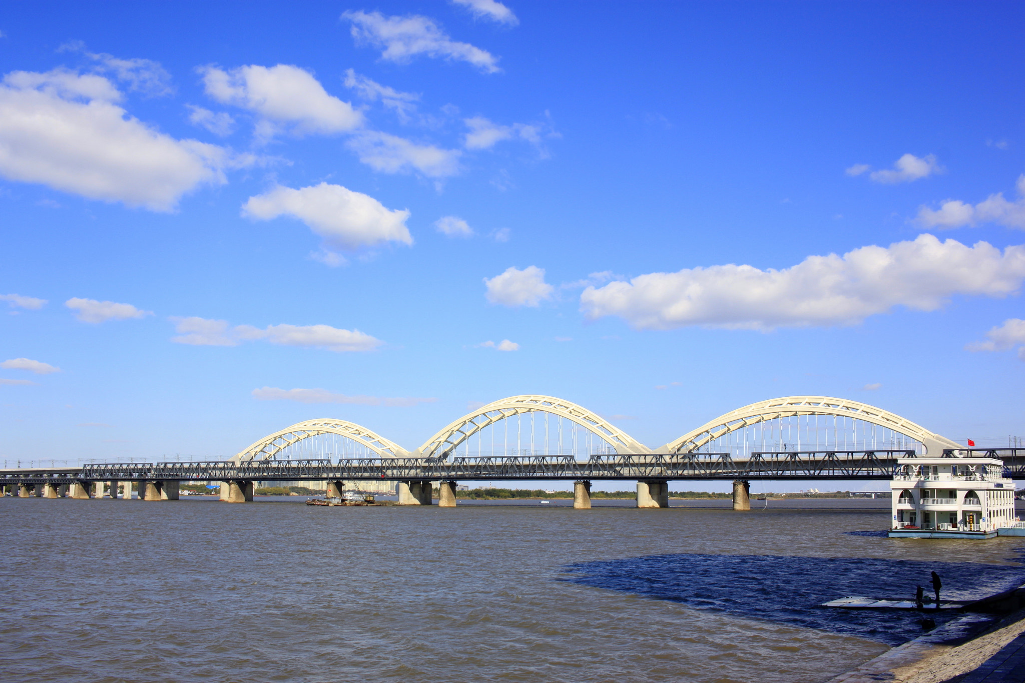 Canon EF-S 24mm F2.8 STM sample photo. Songhua river in harbin photography