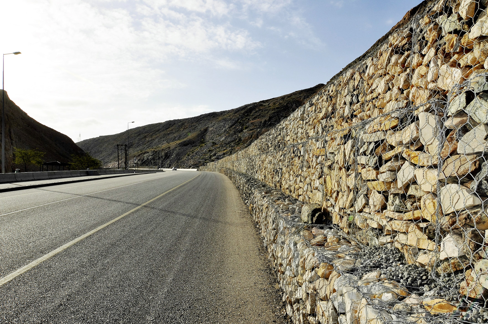 Nikon D90 + Tokina AT-X Pro 11-16mm F2.8 DX sample photo. Lonely road - muscat -oman photography