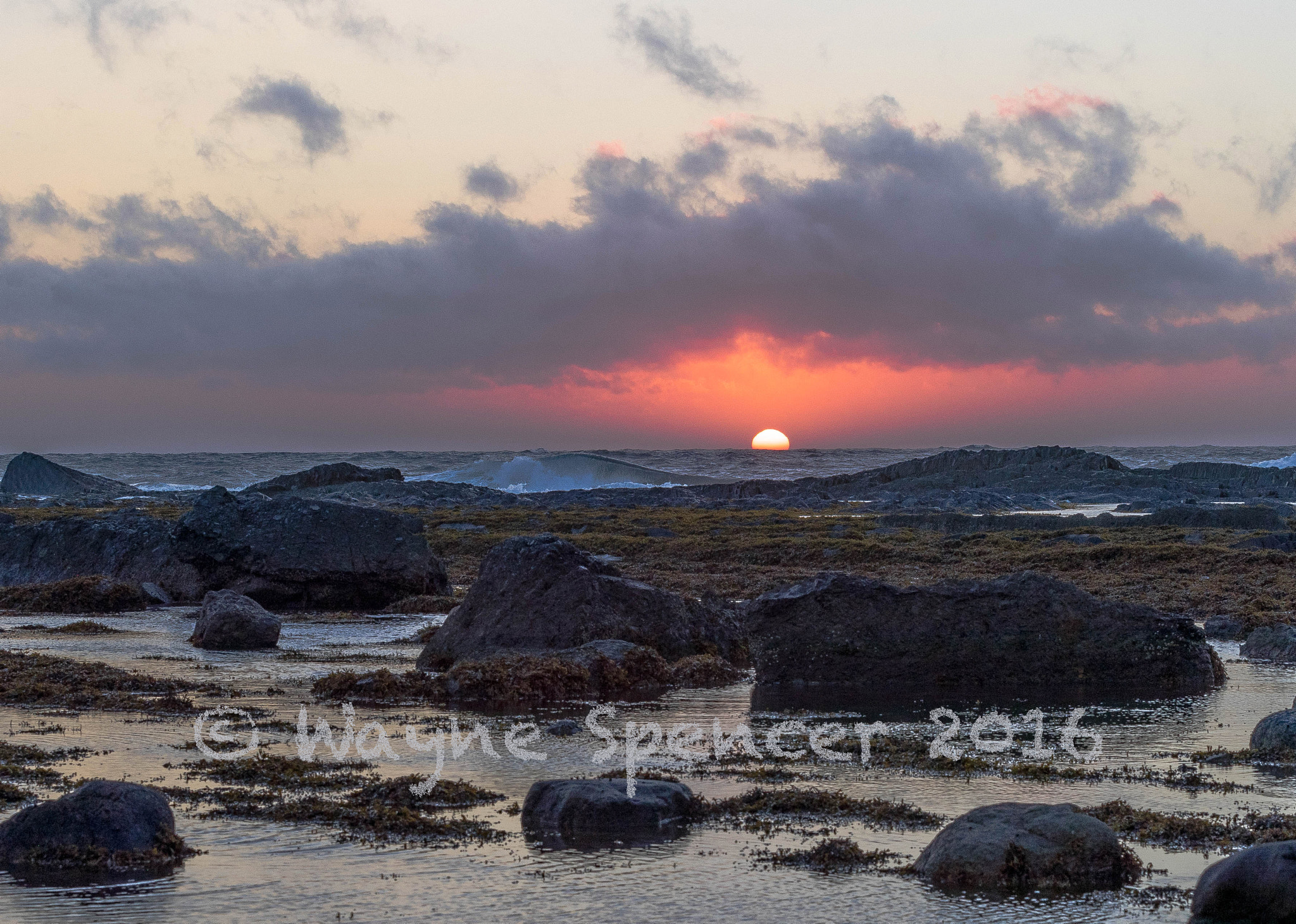 Canon EF 70-200mm F2.8L USM sample photo. Sinking sun photography
