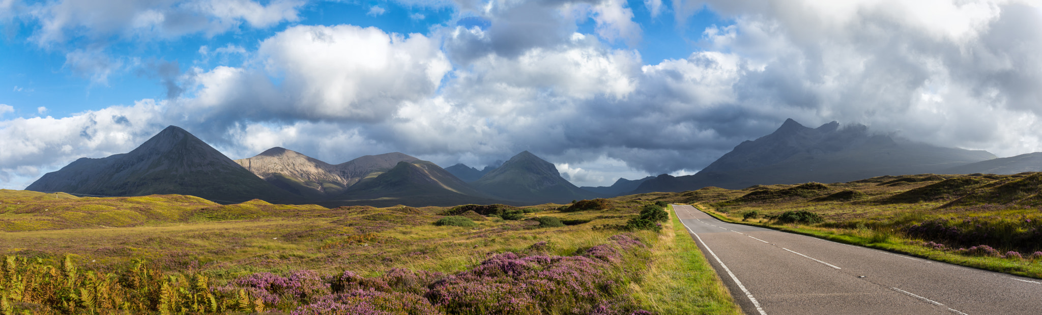 Nikon D7200 + Nikon AF Nikkor 24mm F2.8D sample photo. Entering the highlands photography