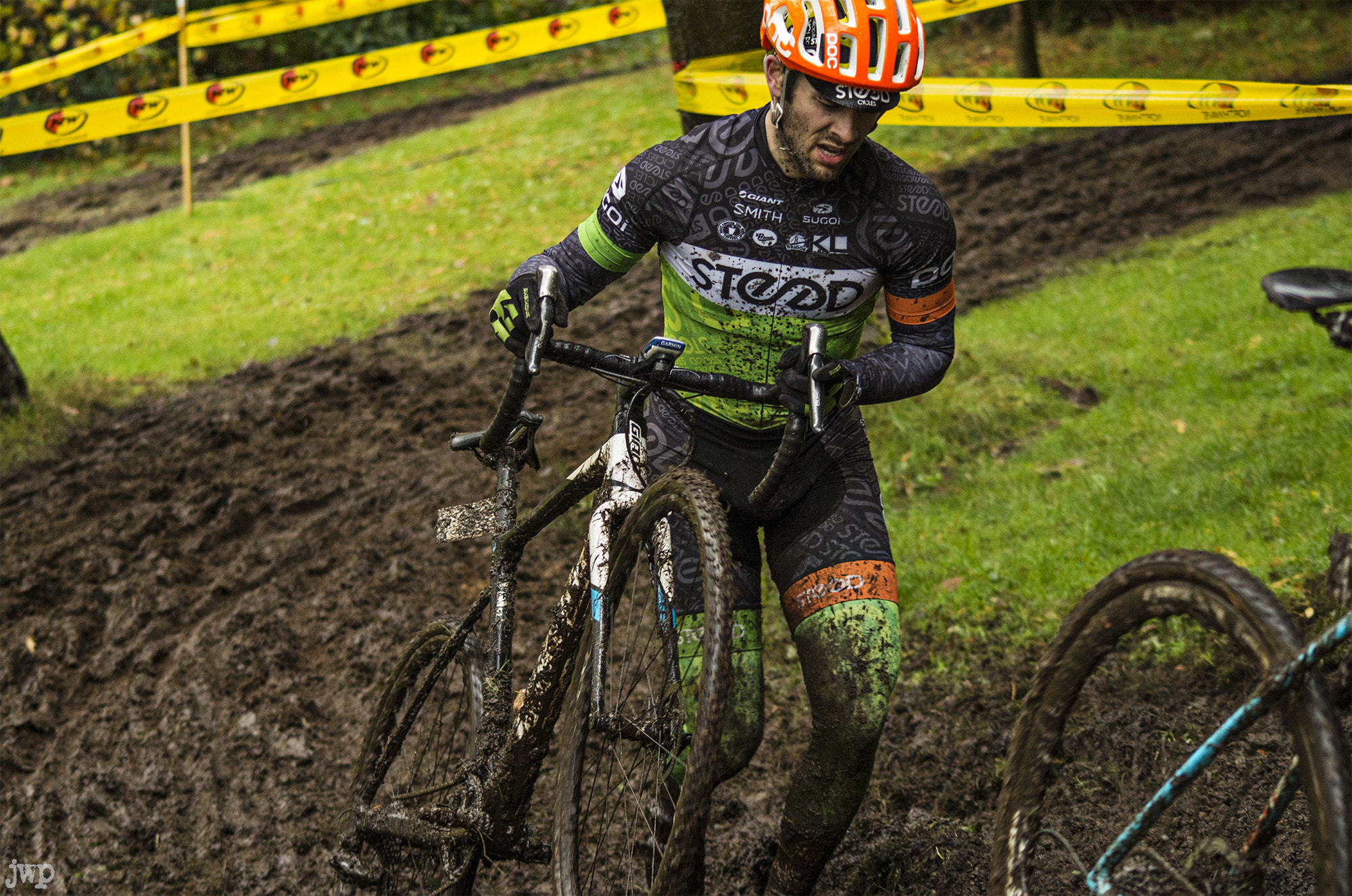 Pentax K-30 sample photo. Cyclocross photography