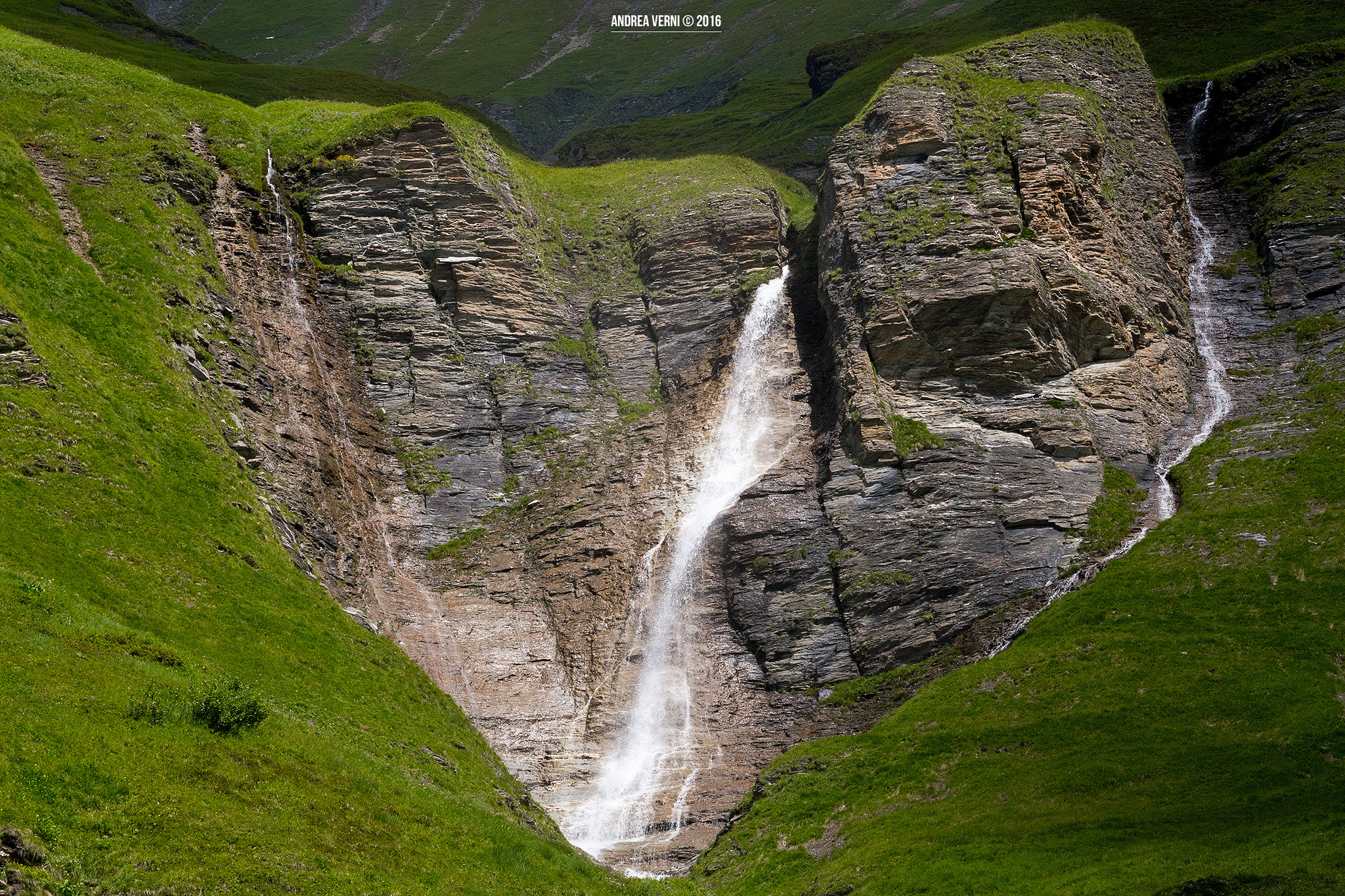 Canon EF 70-200mm F4L USM sample photo. Hintertux waterfalls photography