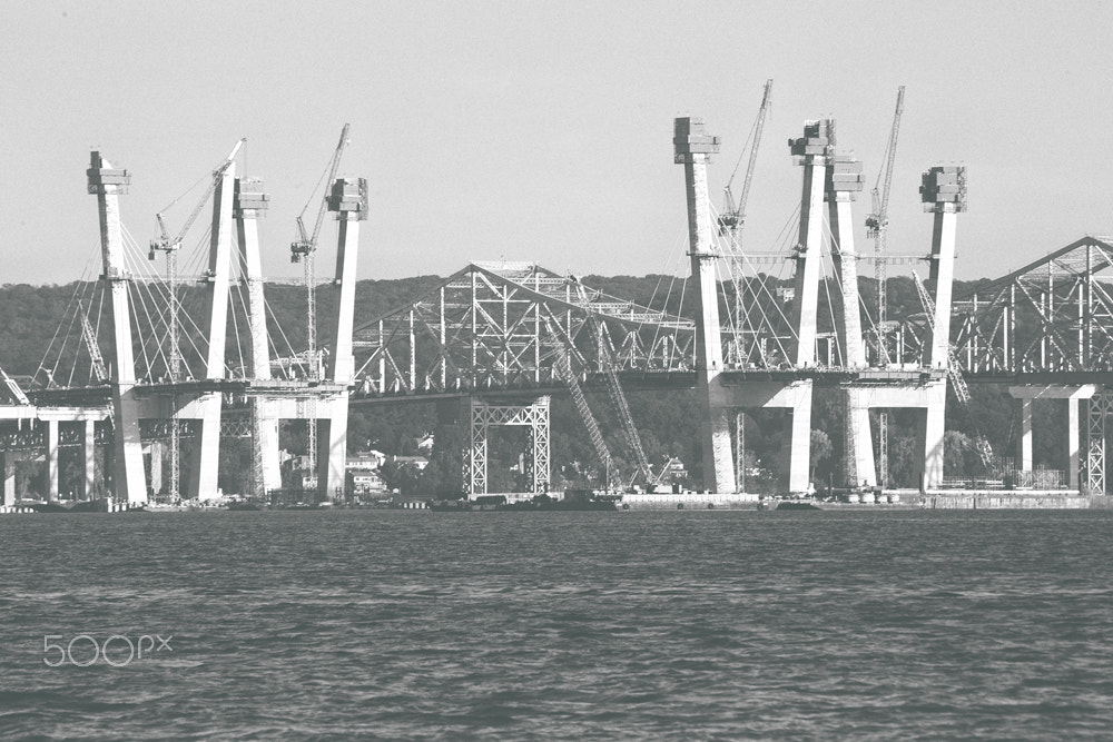 Canon EF 100-300mm f/5.6 sample photo. Tappan zee bridge construction photography