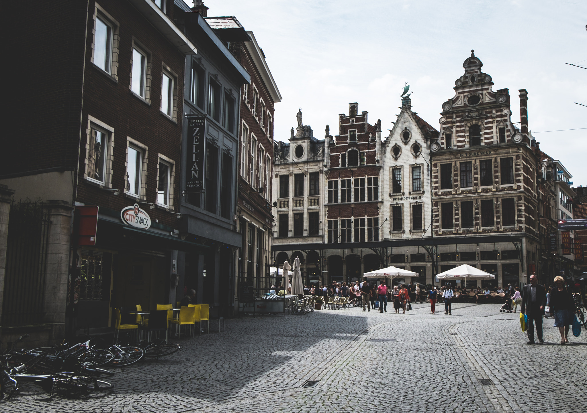 Fujifilm XC 16-50mm F3.5-5.6 OIS sample photo. A street in leuven photography
