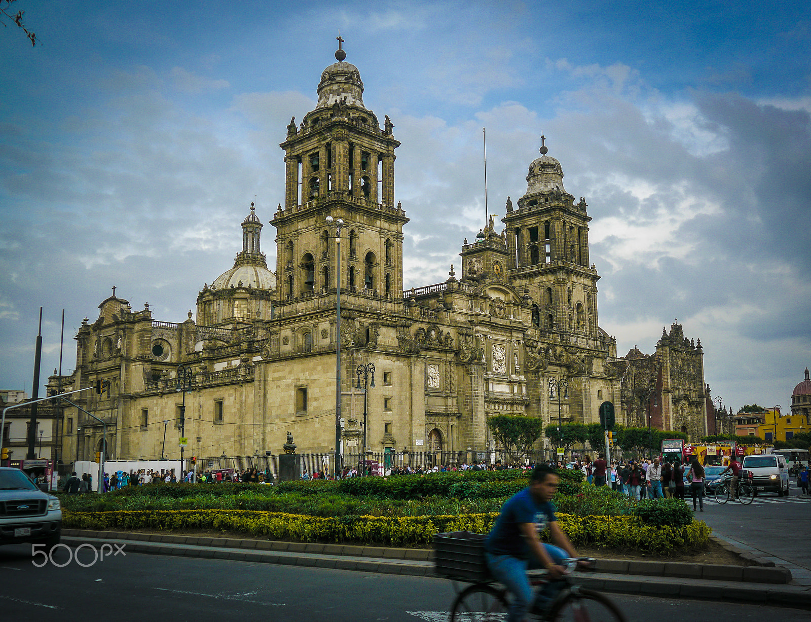 Panasonic Lumix DMC-GH2 sample photo. Catedral de la ciudad de mexico photography