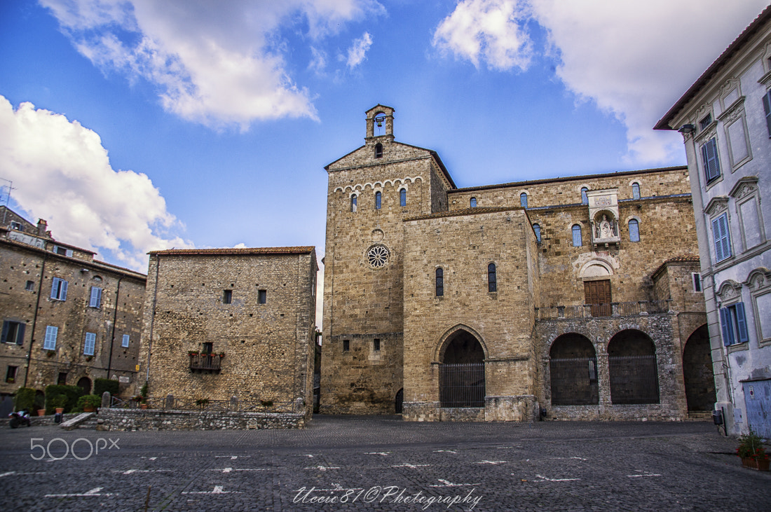 Sony Alpha DSLR-A580 + Sigma 18-200mm F3.5-6.3 DC sample photo. Anagni cathedral photography