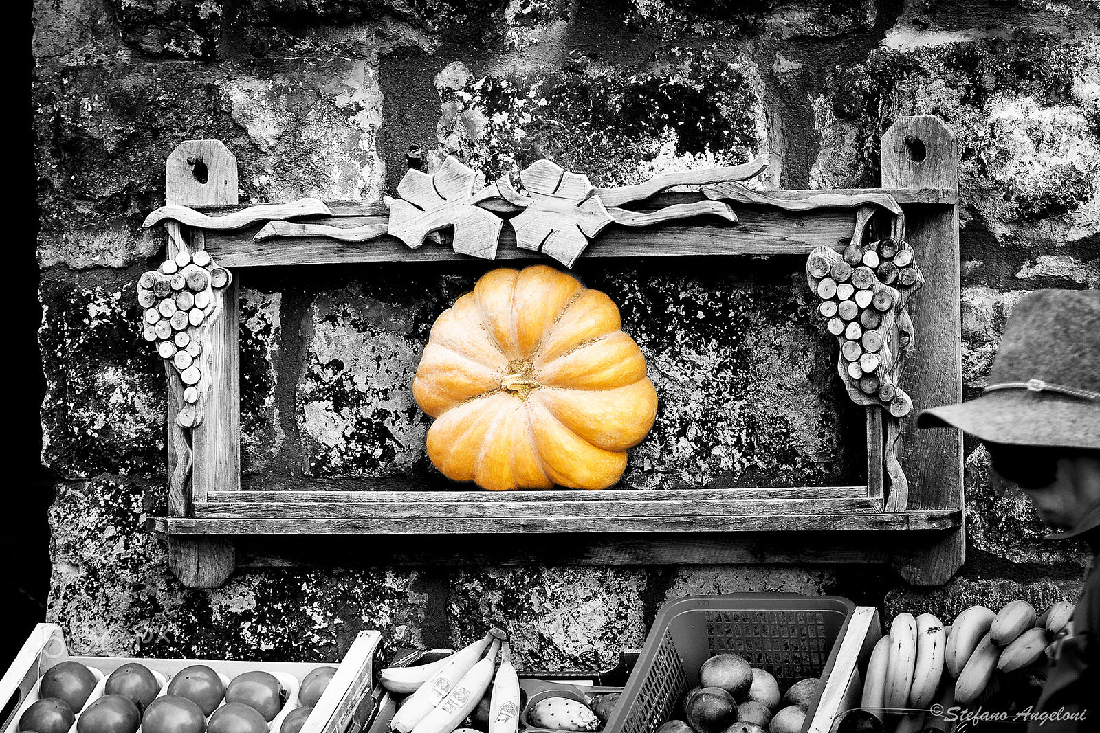 Canon EOS 50D sample photo. Pumpkin frame photography