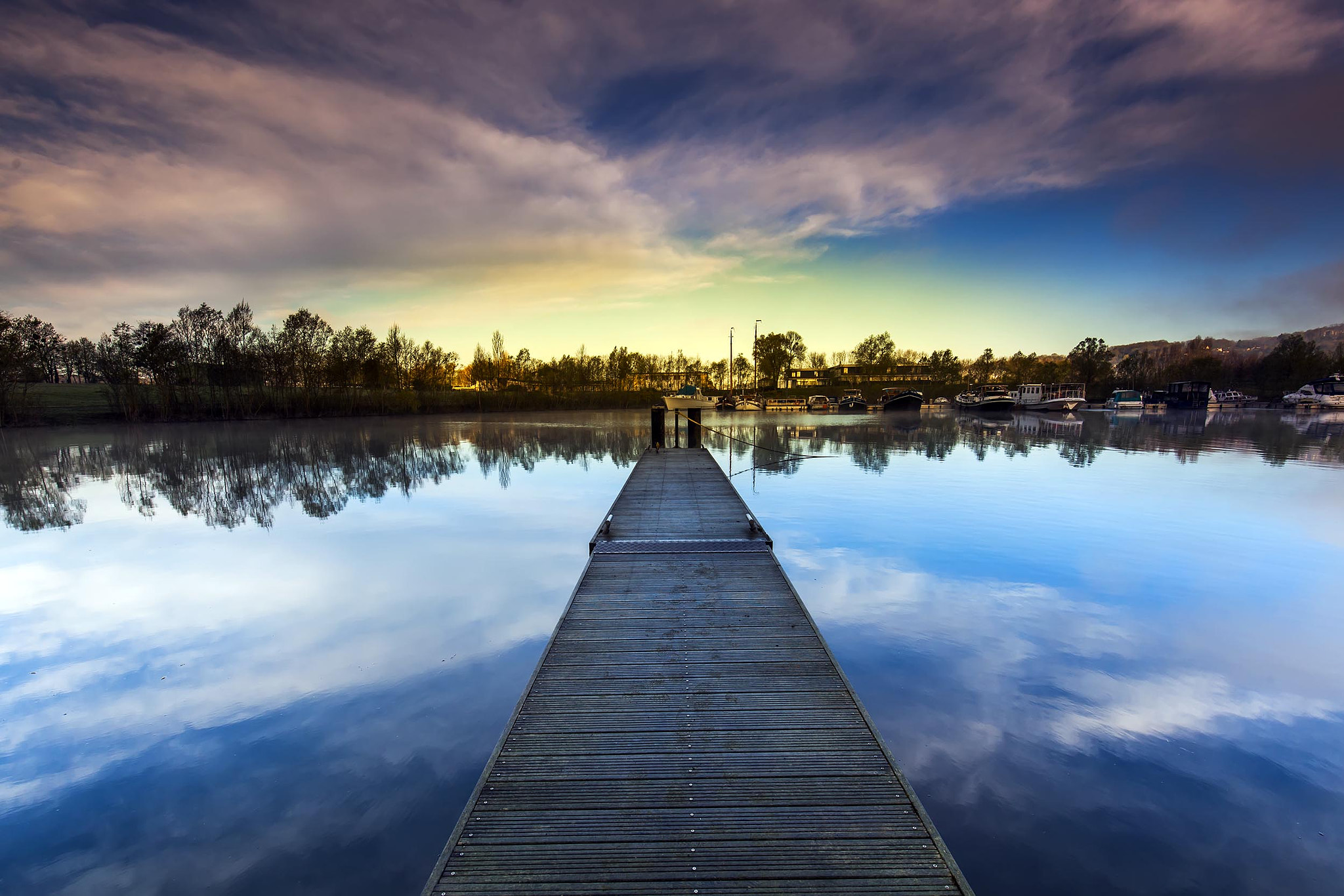 Canon EOS 5D Mark II + Canon EF 16-35mm F4L IS USM sample photo. Blue bridge photography