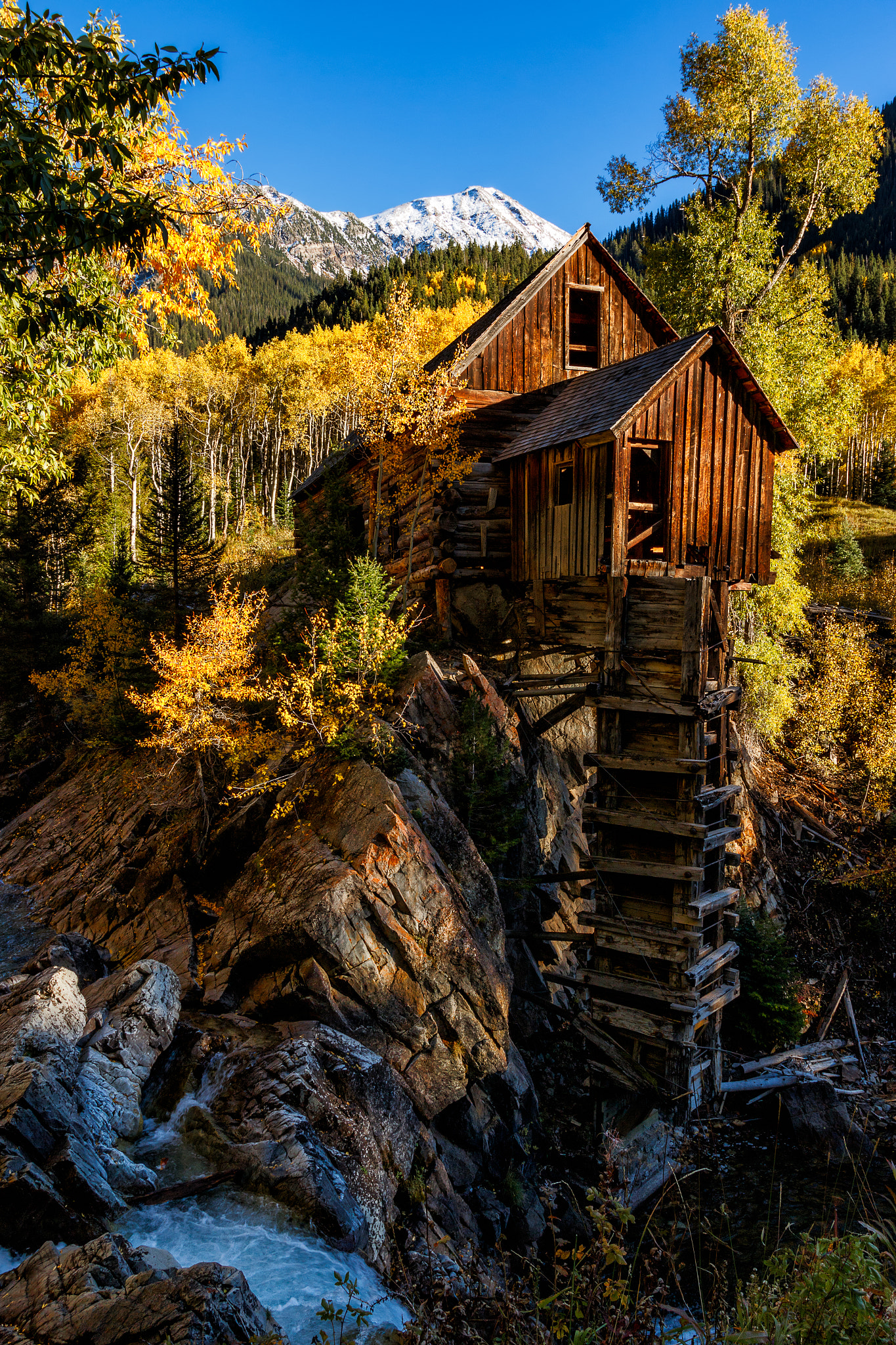 Sigma 18-35mm f/1.8 DC HSM sample photo. Crystal mill photography