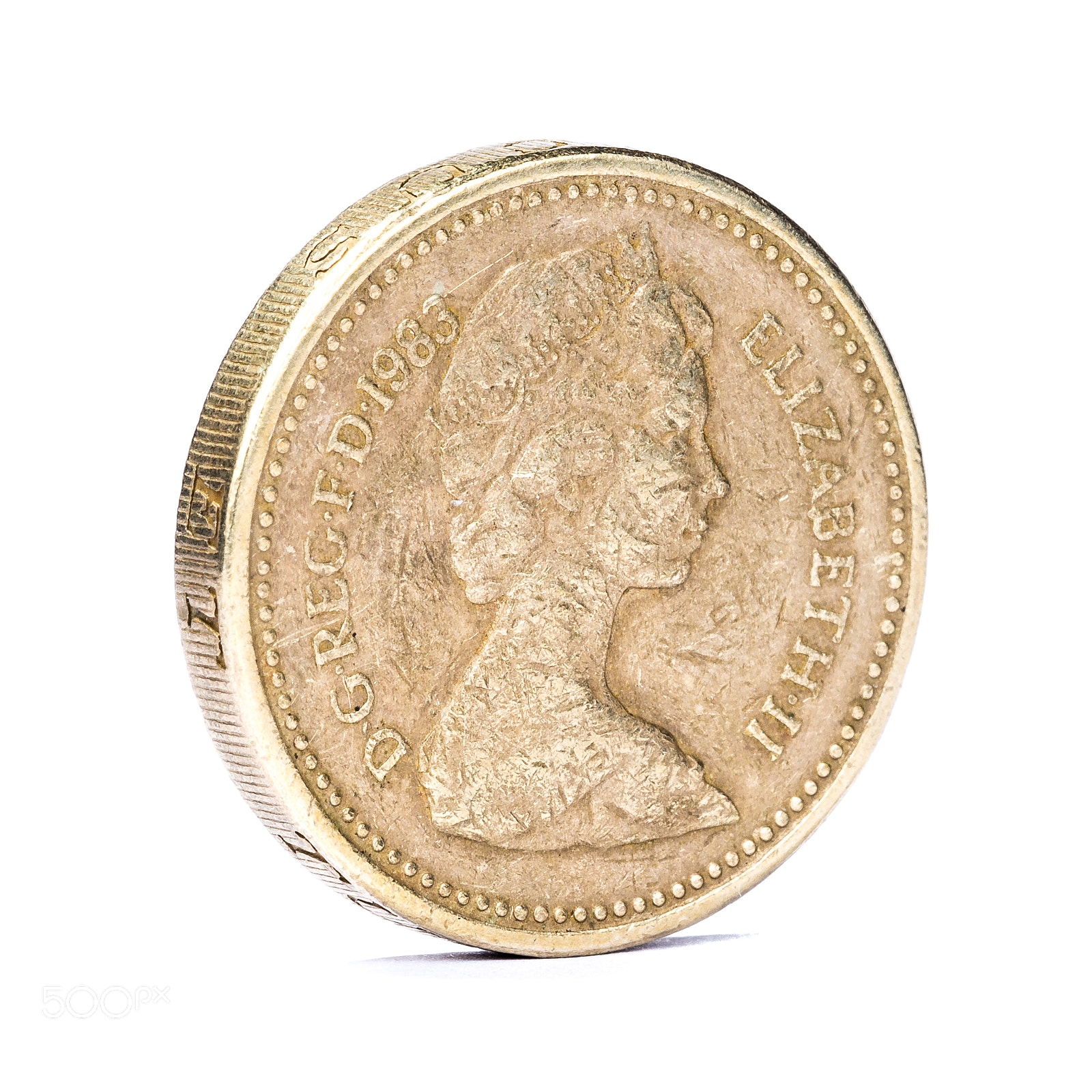 Canon EOS 6D + Sigma APO Macro 150mm f/2.8 EX DG HSM sample photo. The pound coin photography