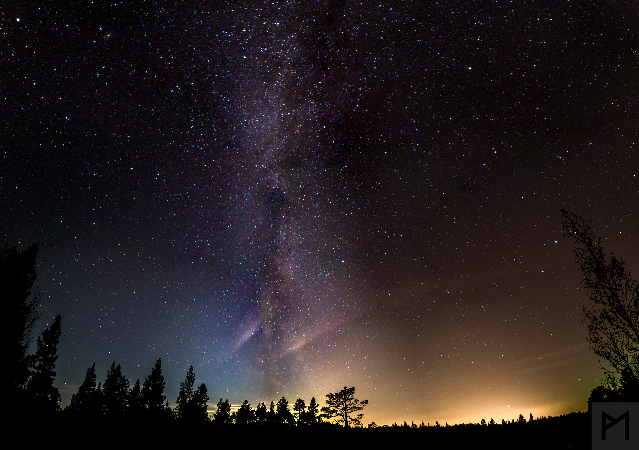 Samyang 14mm F2.8 ED AS IF UMC sample photo. Norwegian night sky photography