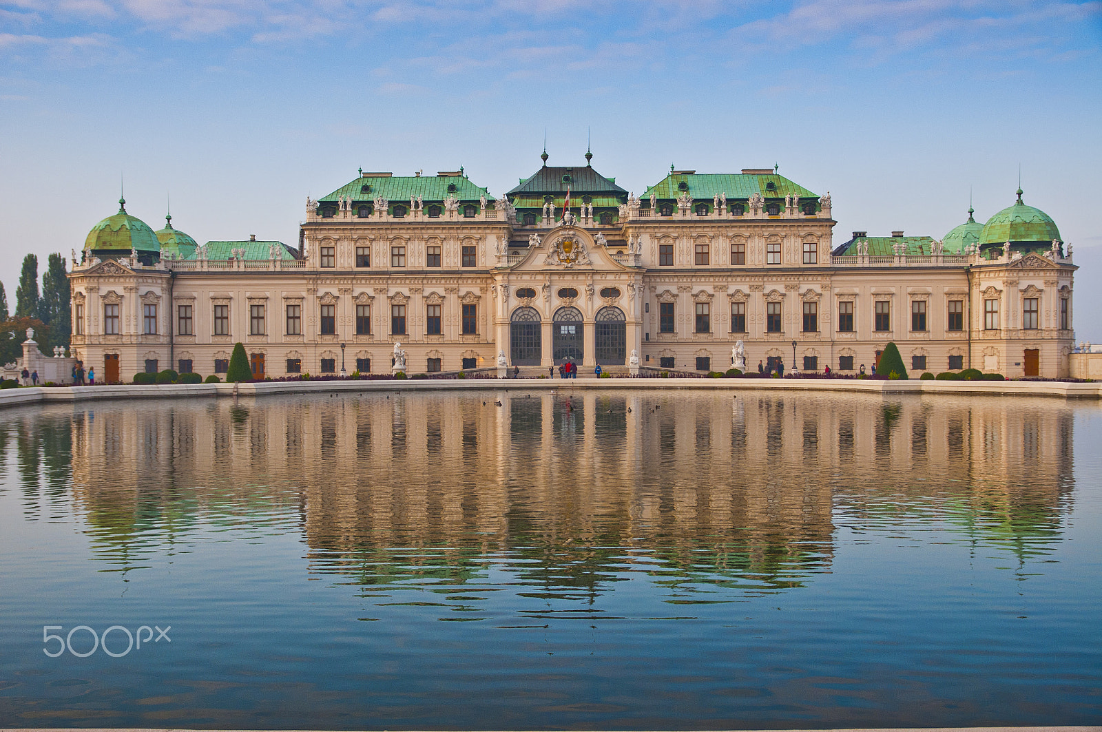 Nikon D90 sample photo. View on beautiful fountain in front of schonbrunn palace in vien photography