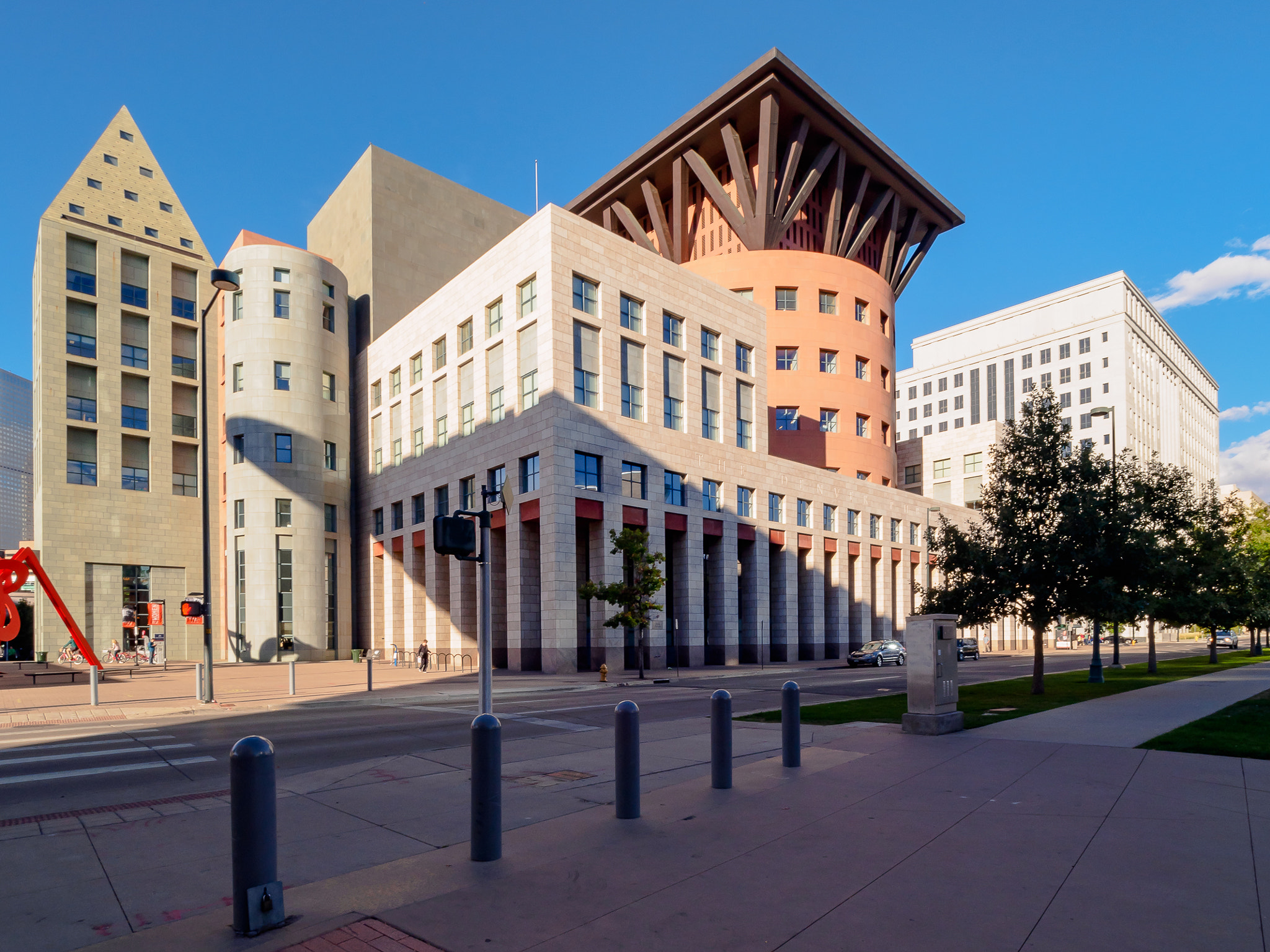 Olympus PEN-F + Olympus M.Zuiko Digital ED 7-14mm F2.8 PRO sample photo. Scenes from denver 2016 photography