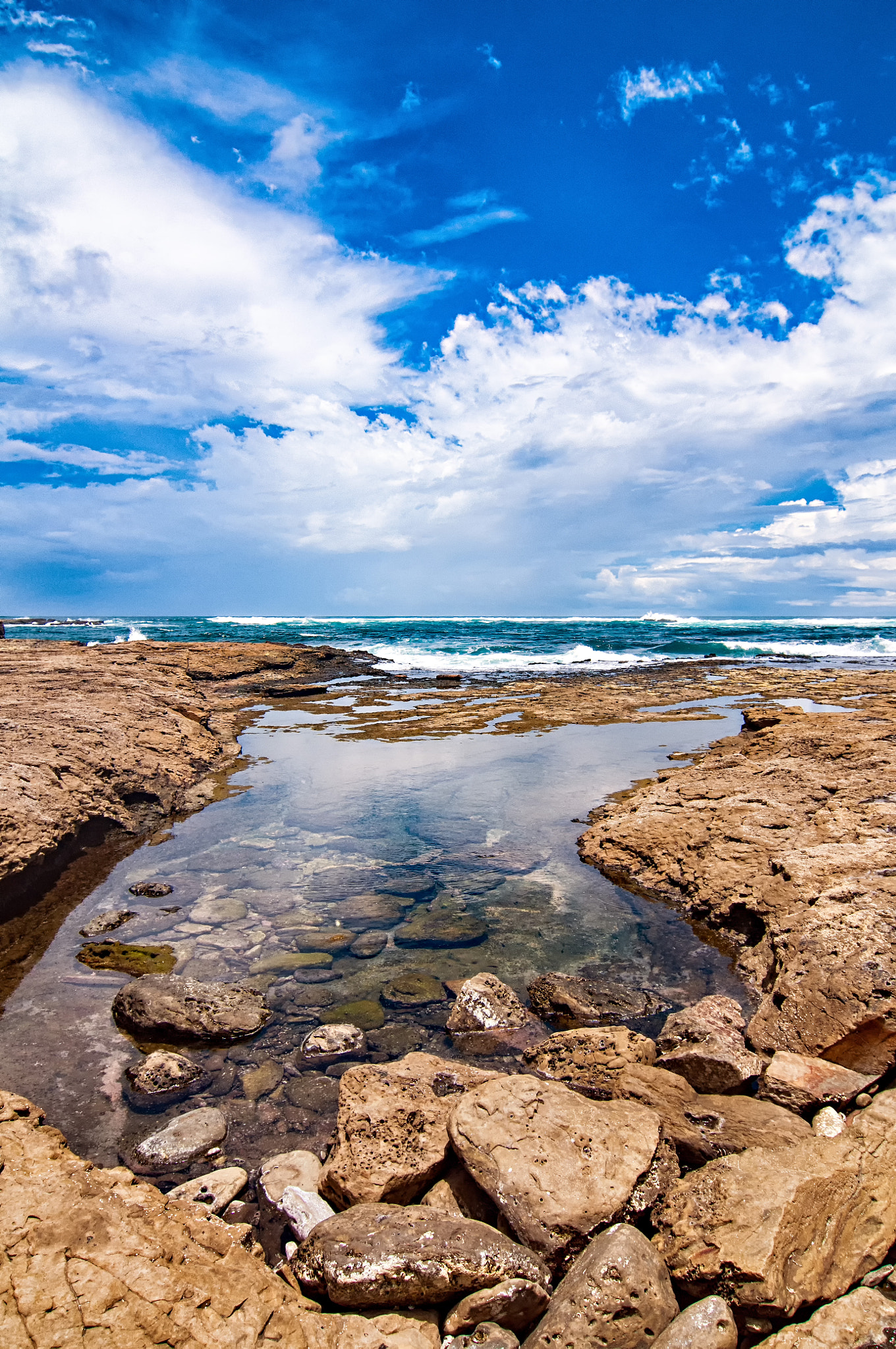 Tokina AT-X Pro 12-24mm F4 (IF) DX sample photo. Costa rican tidal pool photography