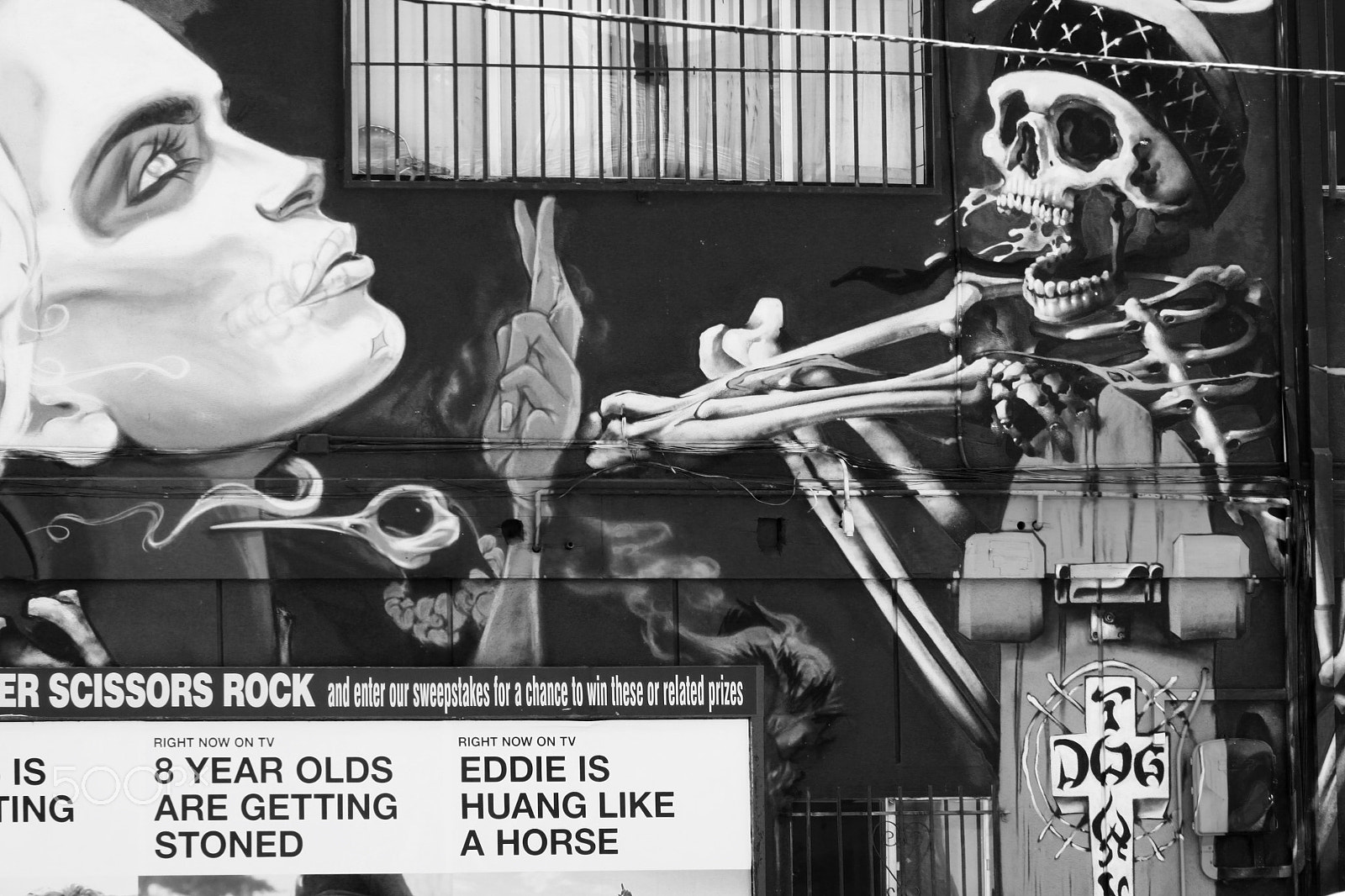 Canon EF 70-200mm F2.8L IS USM sample photo. Street art in venice photography