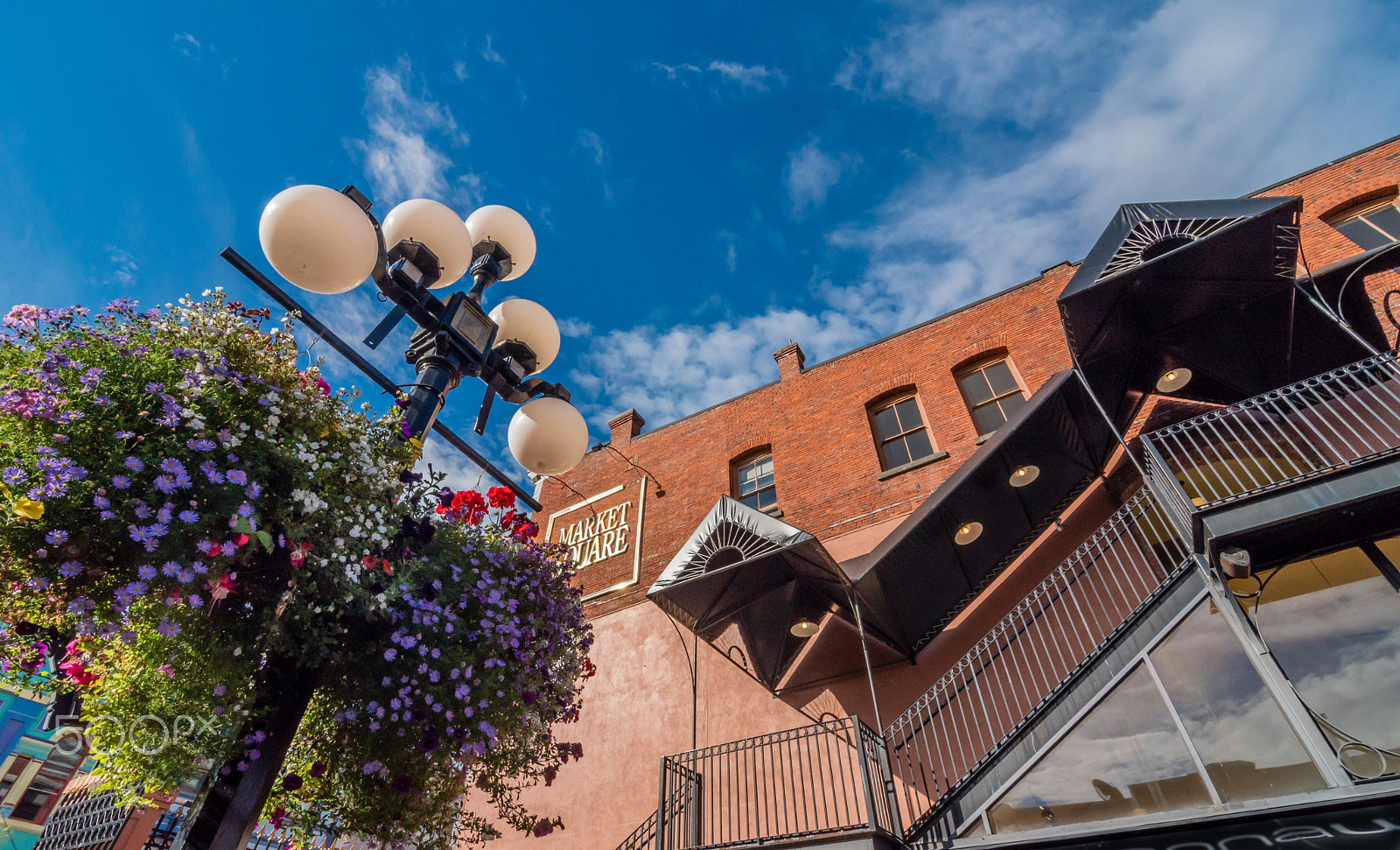 Tokina AT-X Pro 11-16mm F2.8 DX sample photo. Market square, victoria bc photography
