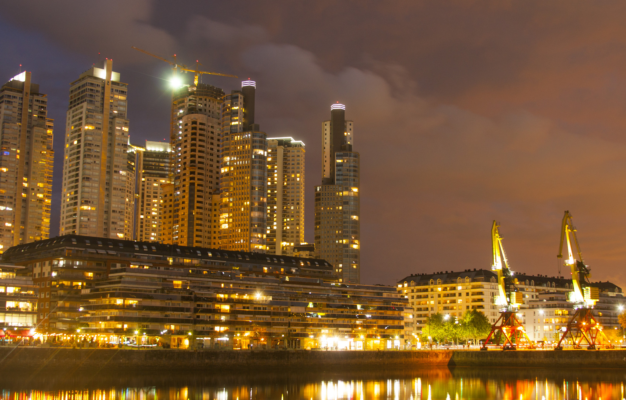 Canon EOS 450D (EOS Rebel XSi / EOS Kiss X2) sample photo. Puerto madero at dawn photography