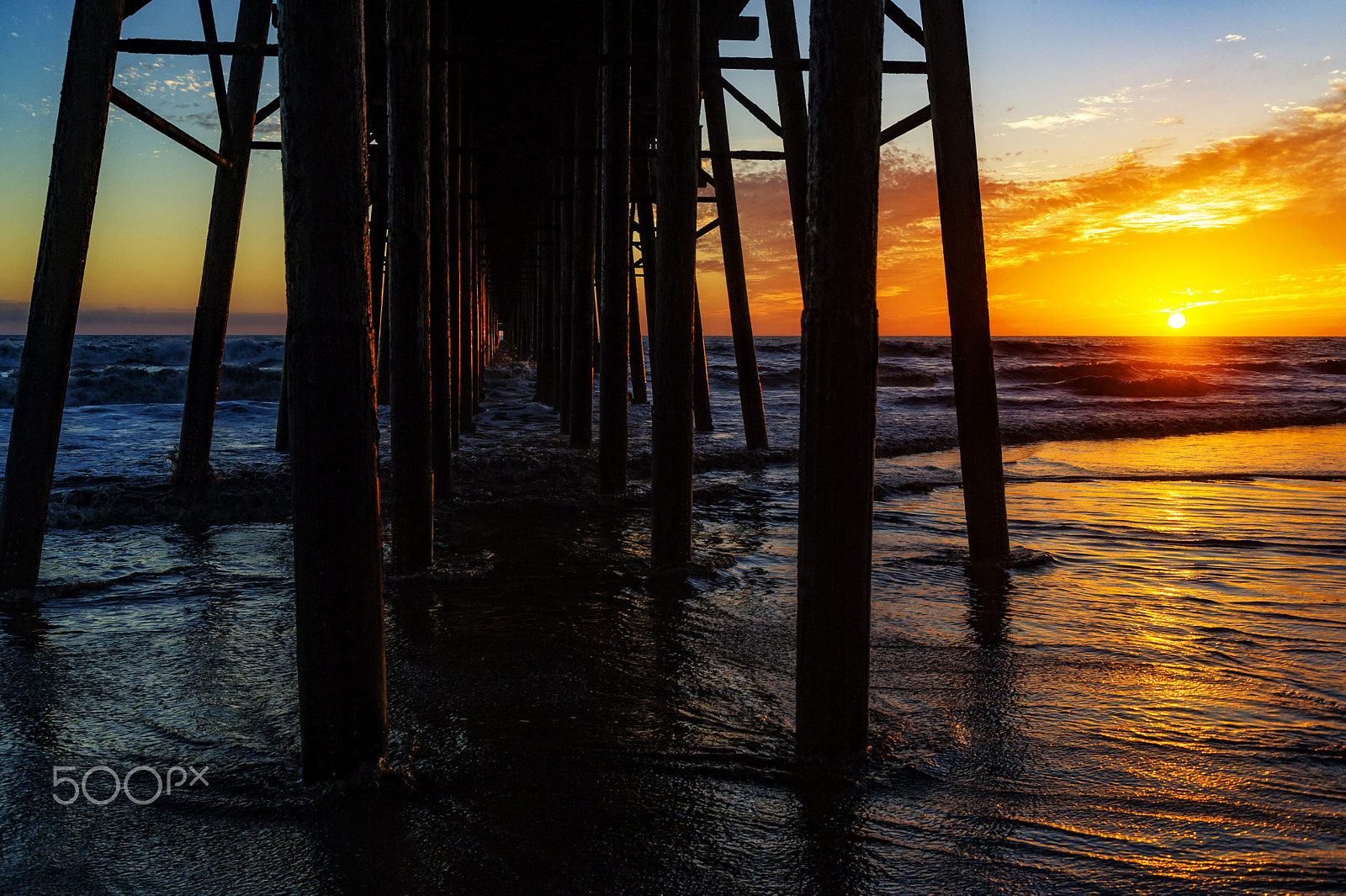 Nikon D3S sample photo. Under the pier at sunset in oceanside photography