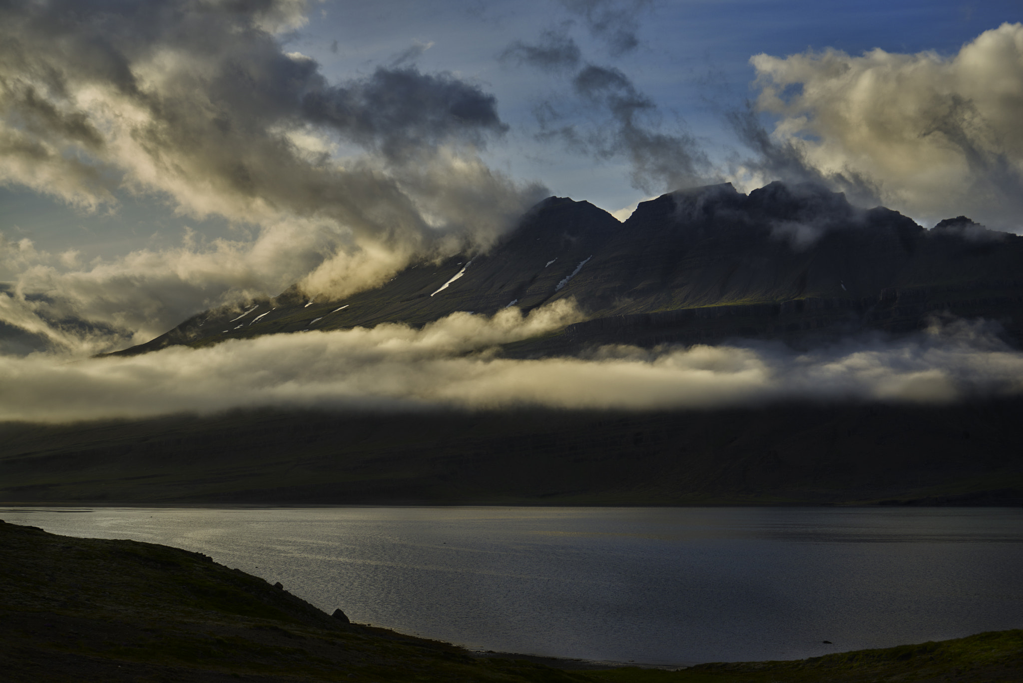 Sony a7R + Sony FE 28-70mm F3.5-5.6 OSS sample photo. Hill across the water photography