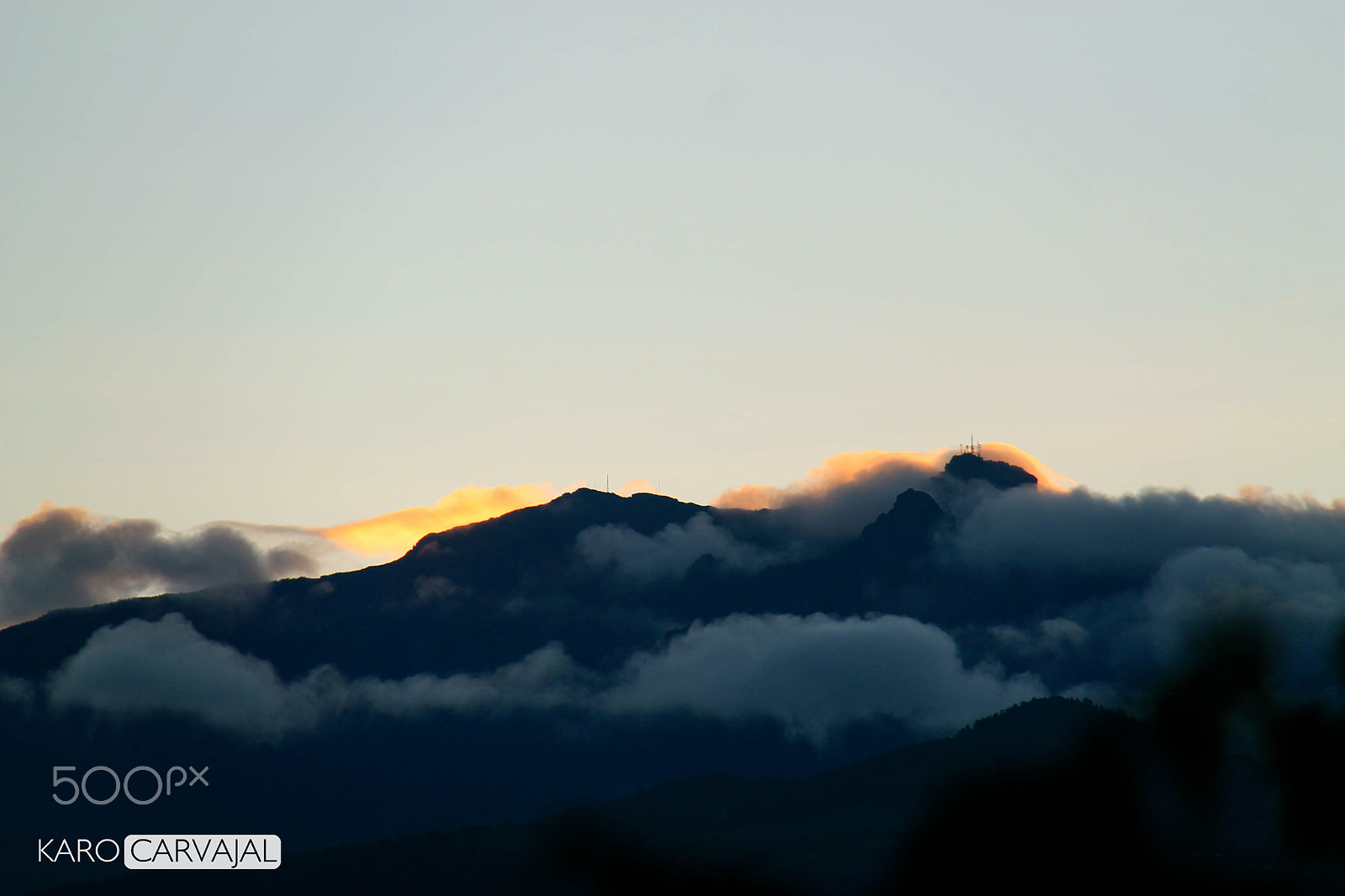 Canon EOS 1100D (EOS Rebel T3 / EOS Kiss X50) sample photo. Clear the skies photography
