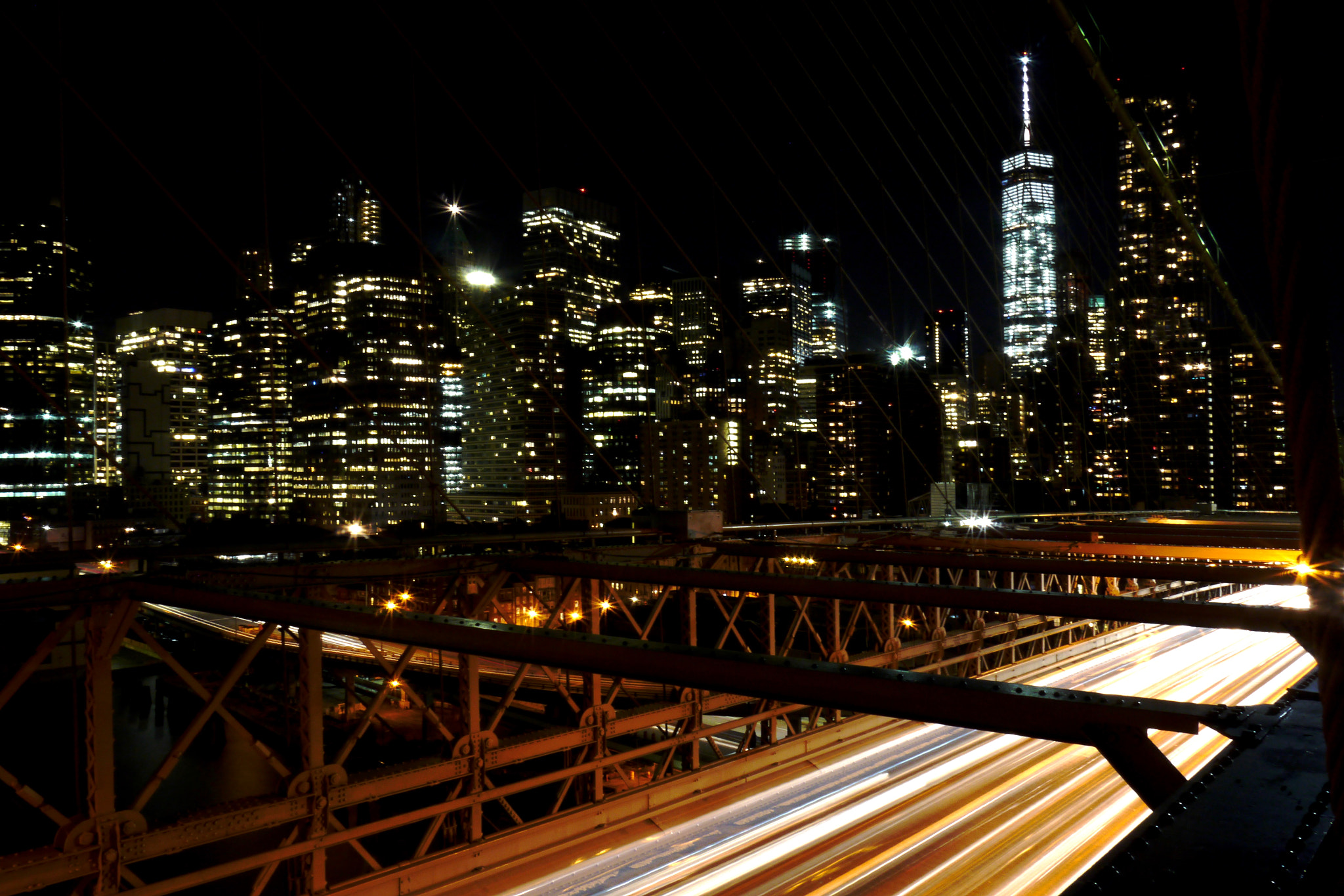 Panasonic Lumix DMC-GH2 sample photo. Skyline from brooklyn bridge photography