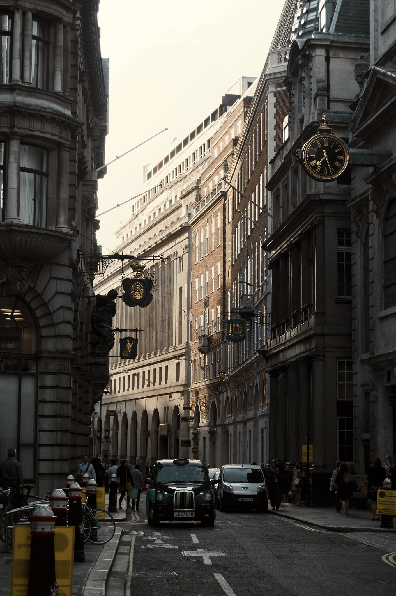 Nikon D300 sample photo. London streets photography