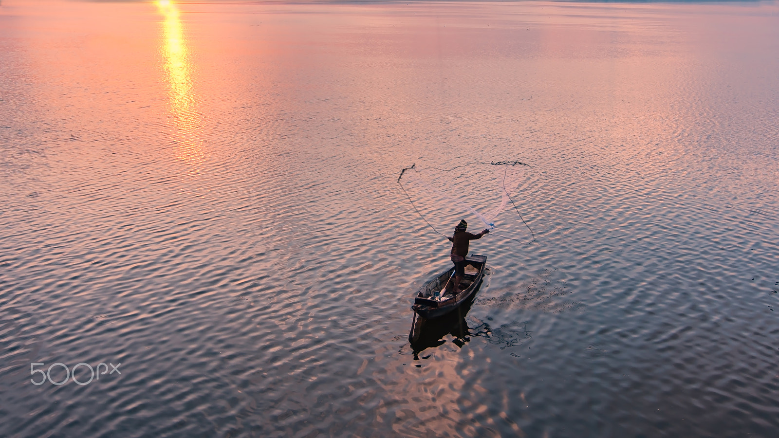 Nikon D600 sample photo. Fisherman of bangpra lake in action when fishing, thailand photography