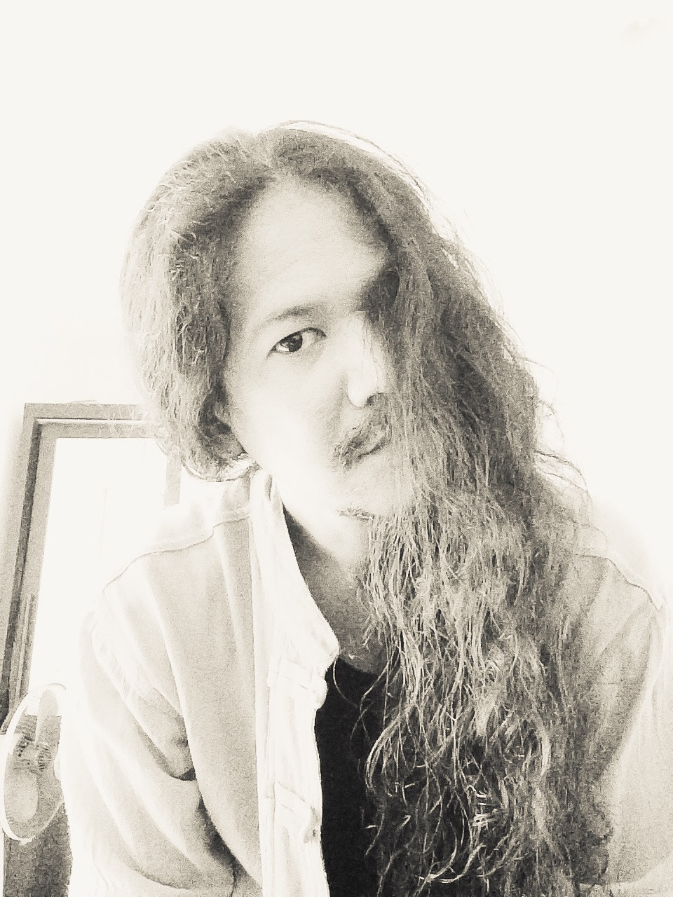 iPhone 5s front camera 2.15mm f/2.4 sample photo. Lost my soul.. photography