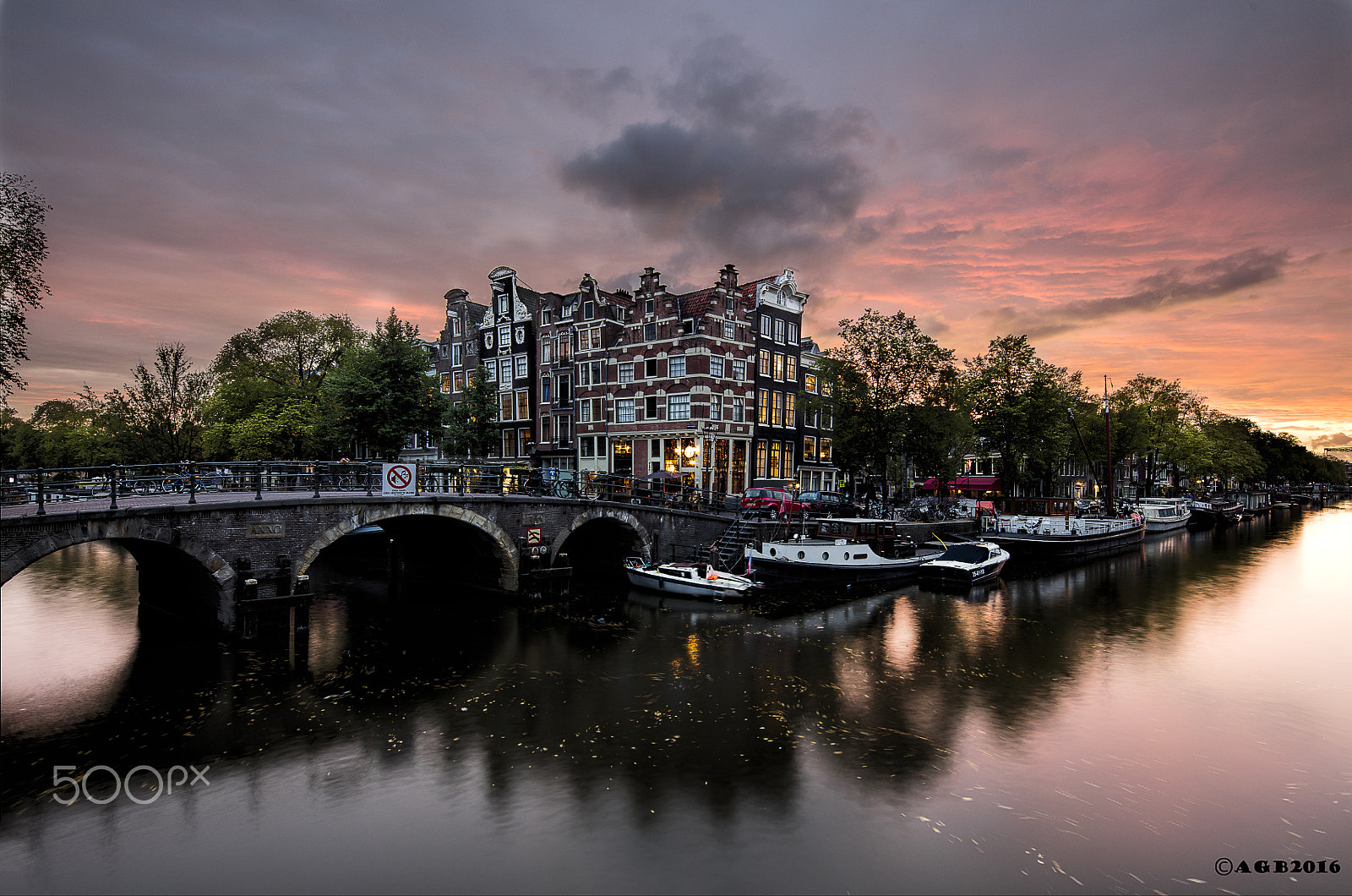 Canon EOS 5DS R + Canon TS-E 17mm F4L Tilt-Shift sample photo. Amsterdam : papeneiland. photography