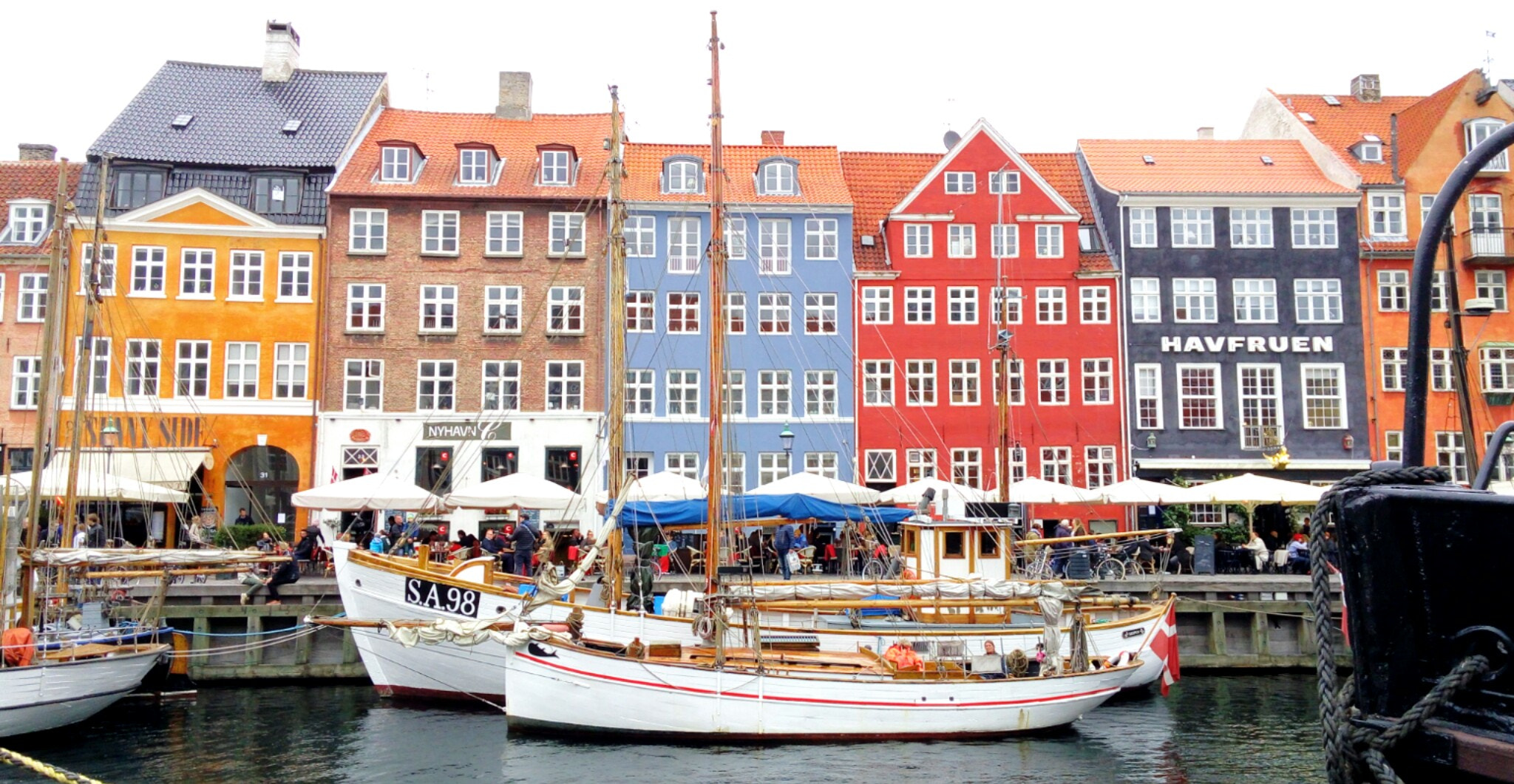 LG G Vista sample photo. Nyhavn. copenhagen photography