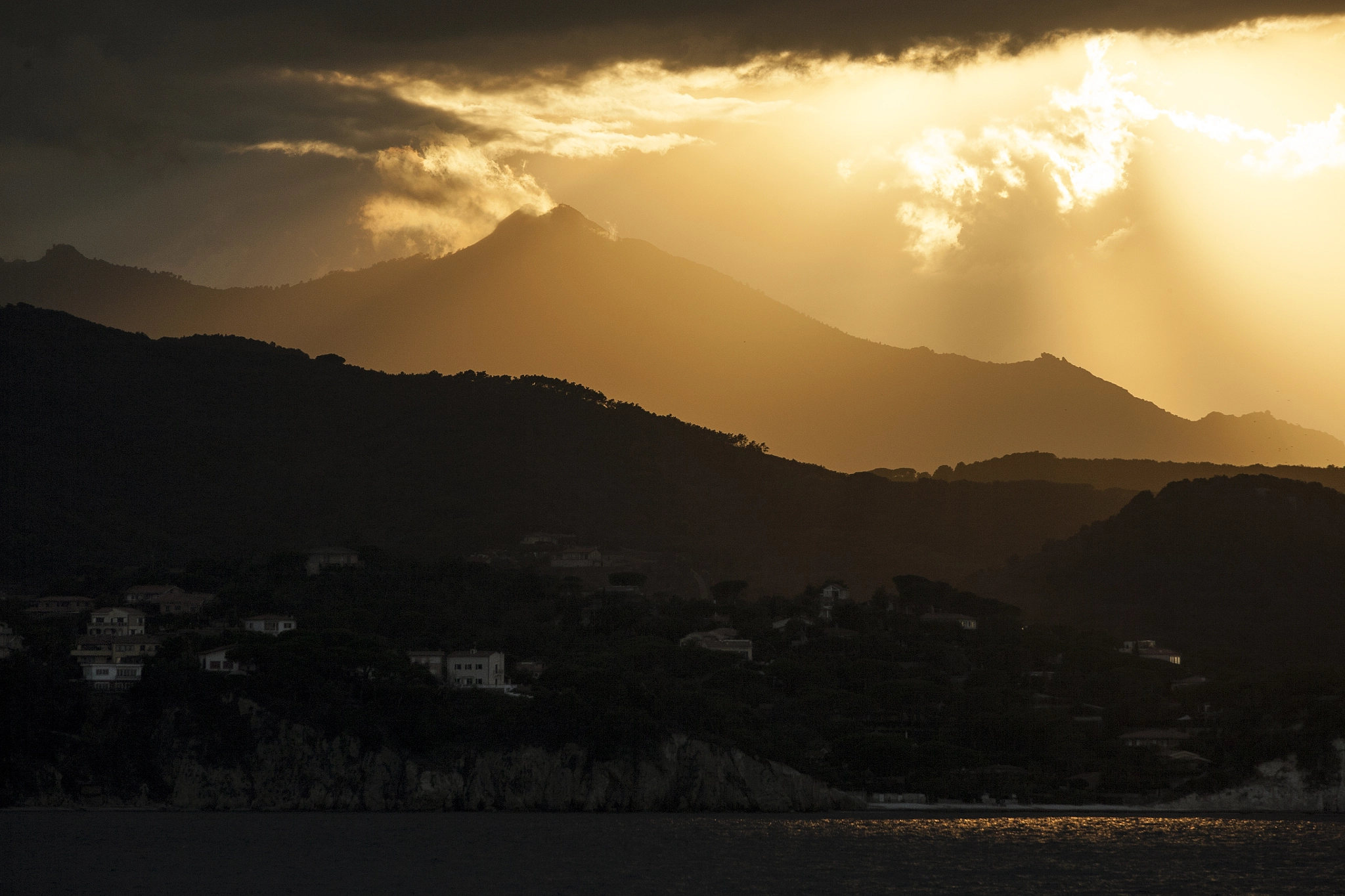 Canon EOS 5D sample photo. Elba's sunset photography