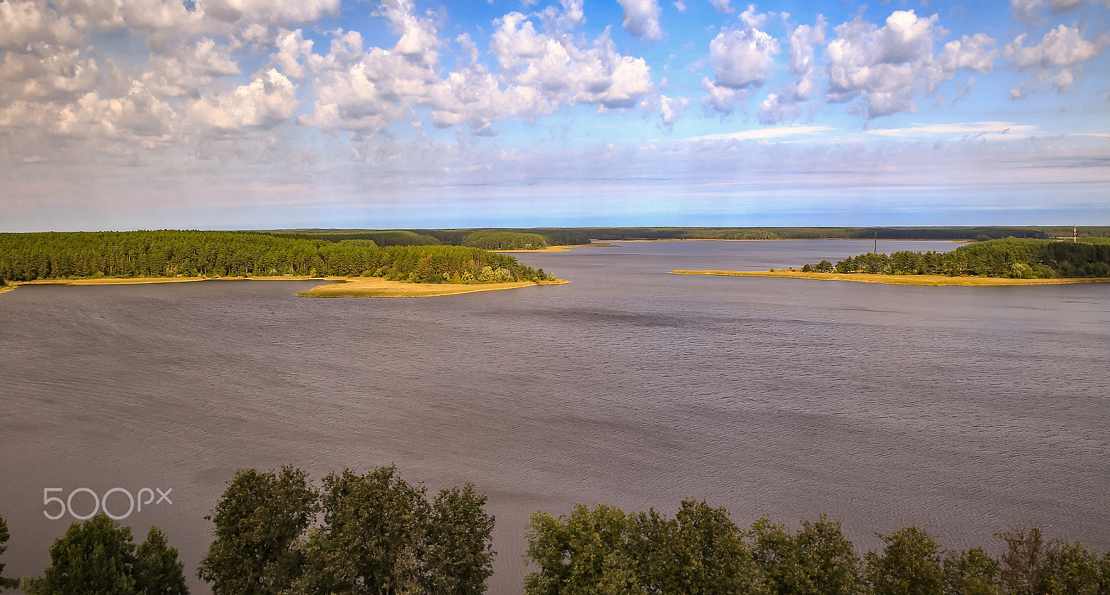 Canon EOS 6D + Canon EF 28-80mm f/2.8-4L sample photo. Lake seliger open spaces photography