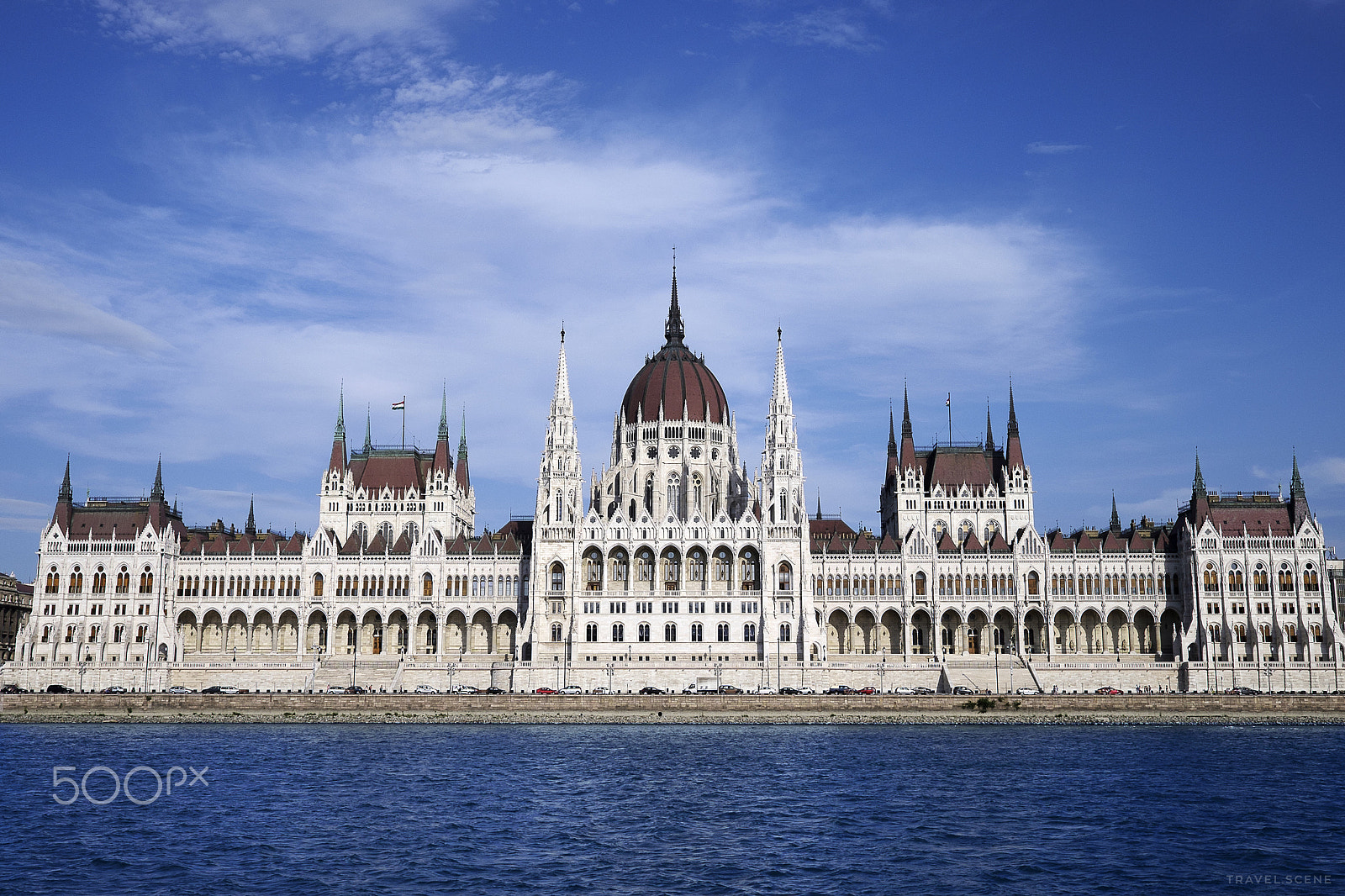 Fujifilm X-E2 + Fujifilm XF 23mm F1.4 R sample photo. The diet building of hungary photography