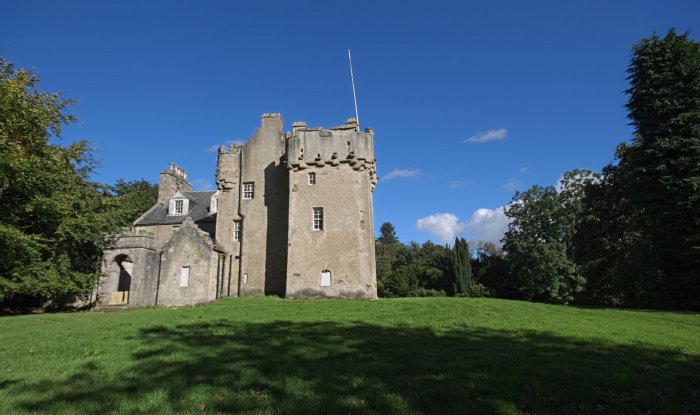 Sigma 10-20mm F4-5.6 EX DC HSM sample photo. Westhall castle photography