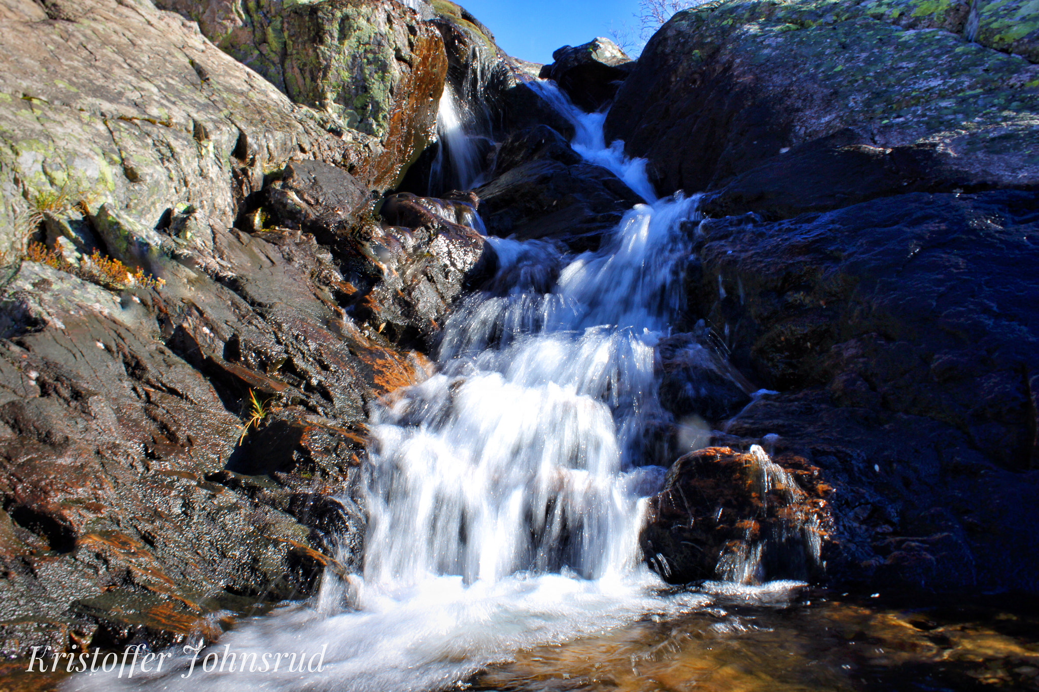 Canon EOS 500D (EOS Rebel T1i / EOS Kiss X3) + Canon EF-S 18-55mm F3.5-5.6 IS sample photo. Waterfall at gaustablikk photography