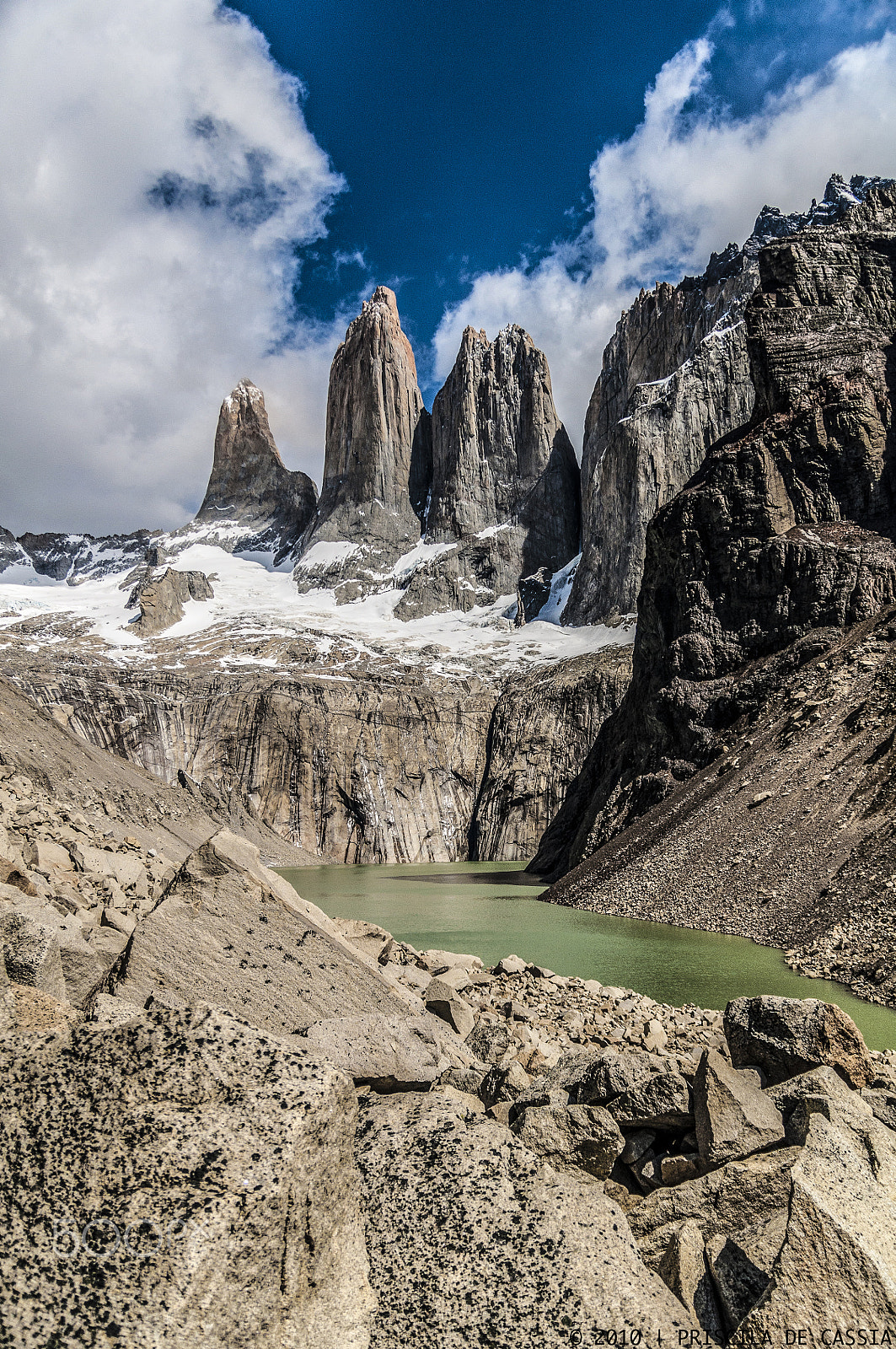 Nikon D90 + Sigma 18-50mm F2.8 EX DC Macro sample photo. Las torres photography