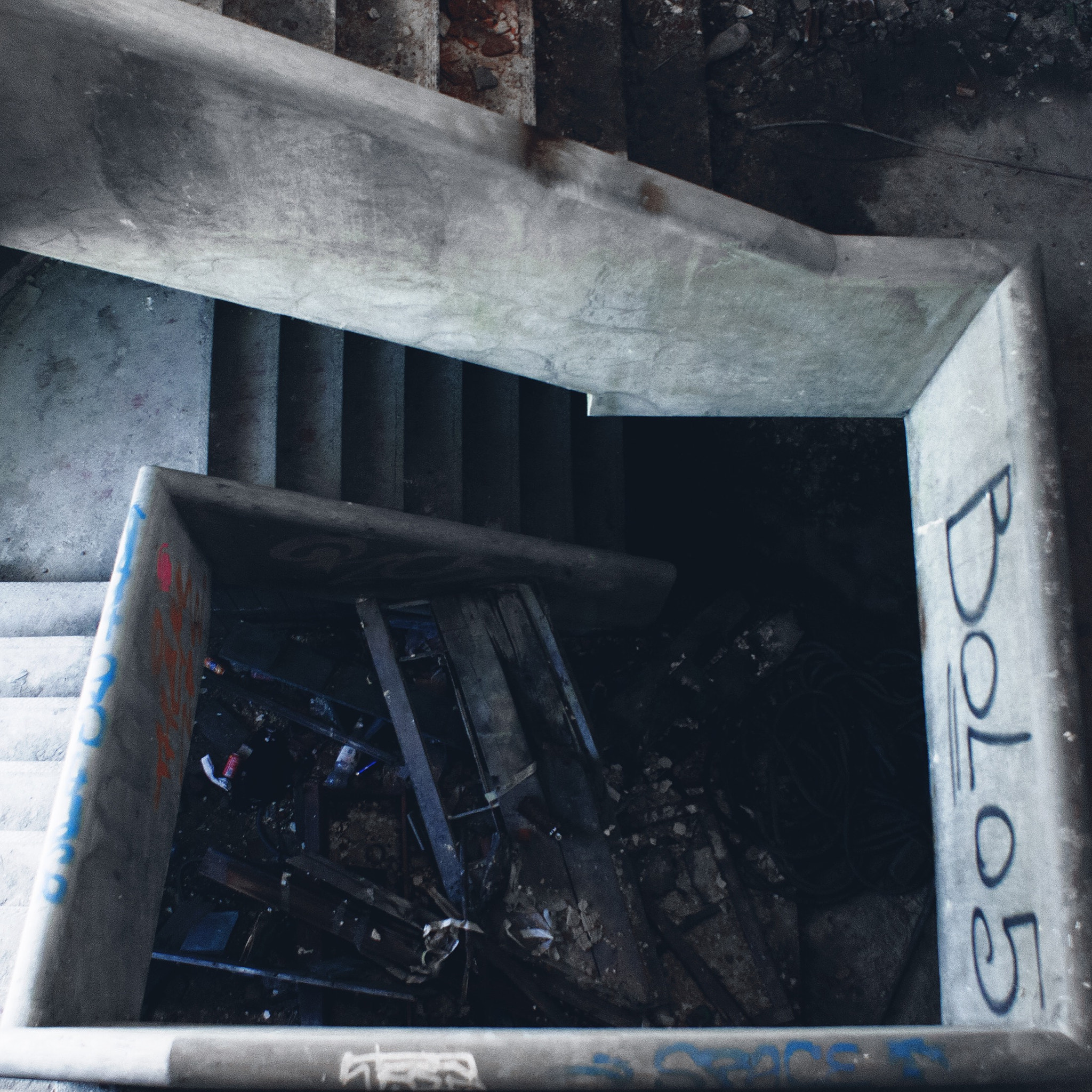 Sony Alpha DSLR-A700 sample photo. Steps. photography