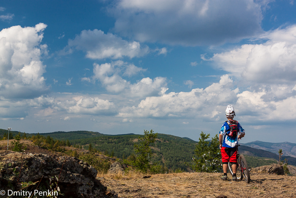 Canon EOS 500D (EOS Rebel T1i / EOS Kiss X3) + Canon EF 24-105mm F4L IS USM sample photo. Biker in the ural mountains photography