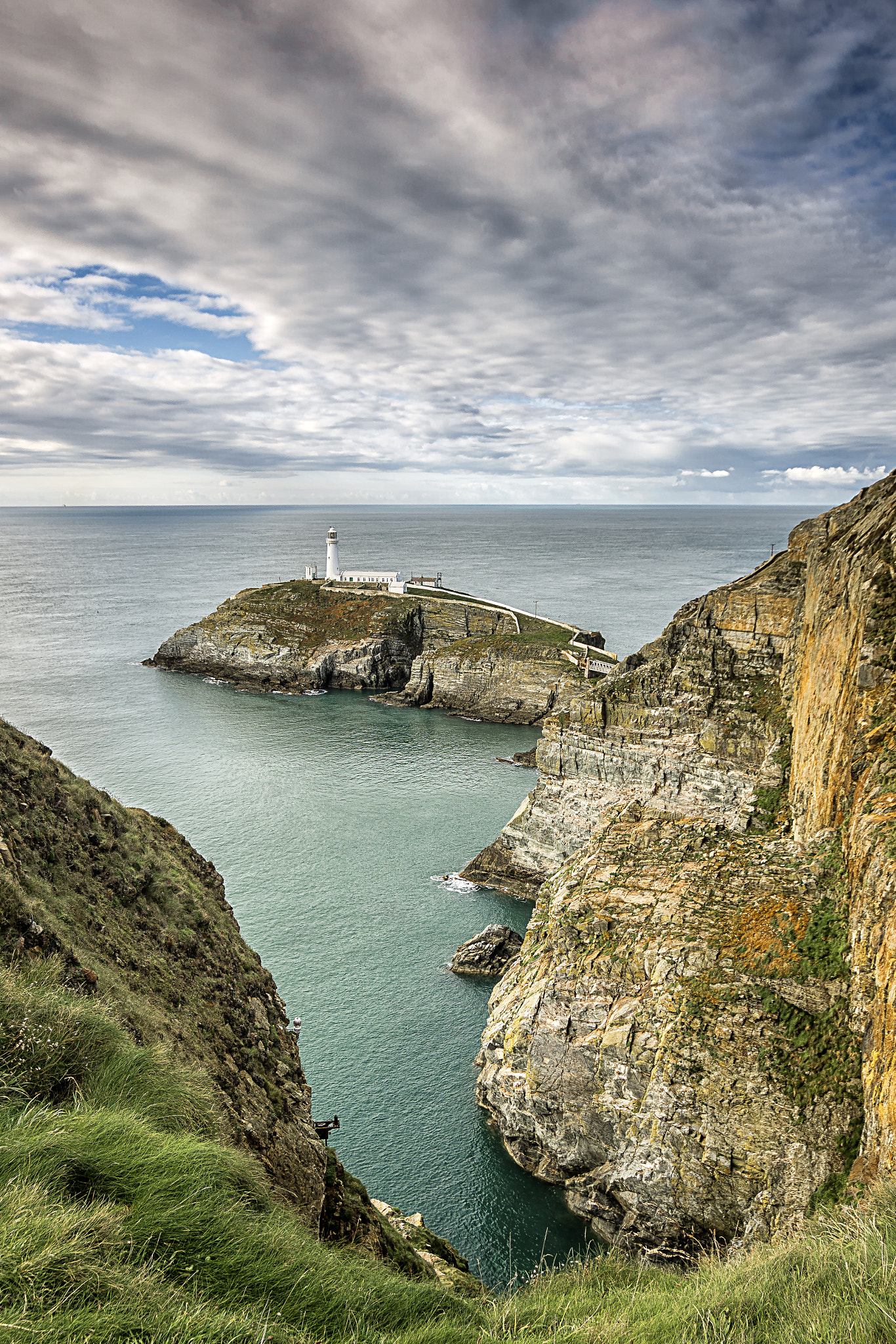 Sony ILCA-77M2 sample photo. South stack lighthouse from the cliffs photography