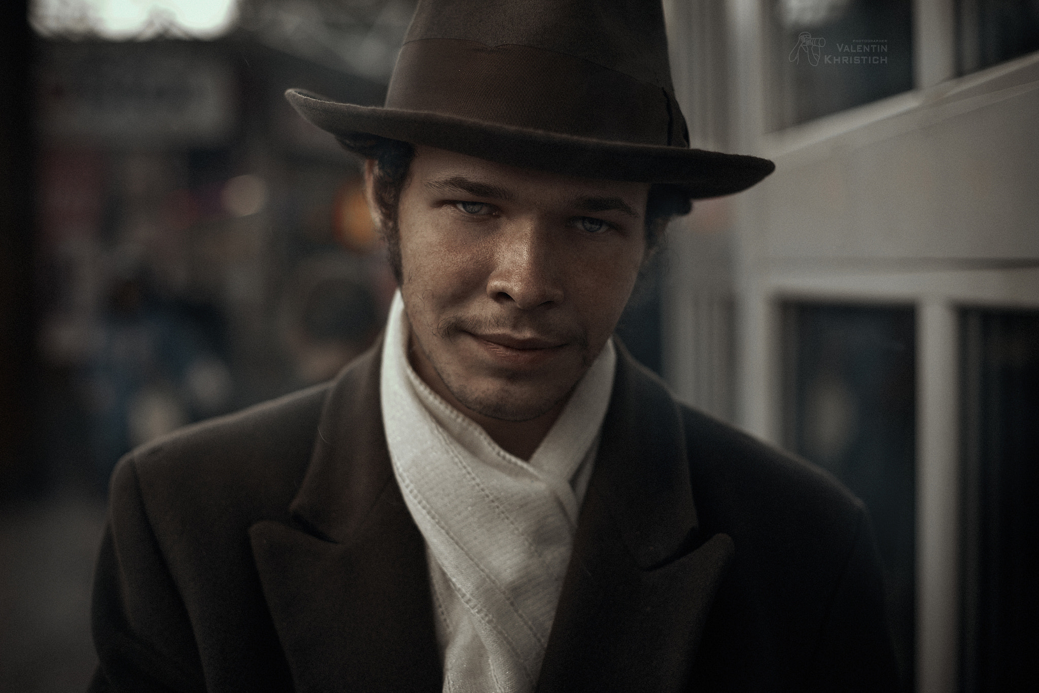 Canon EOS-1Ds Mark III sample photo. Indifference photography