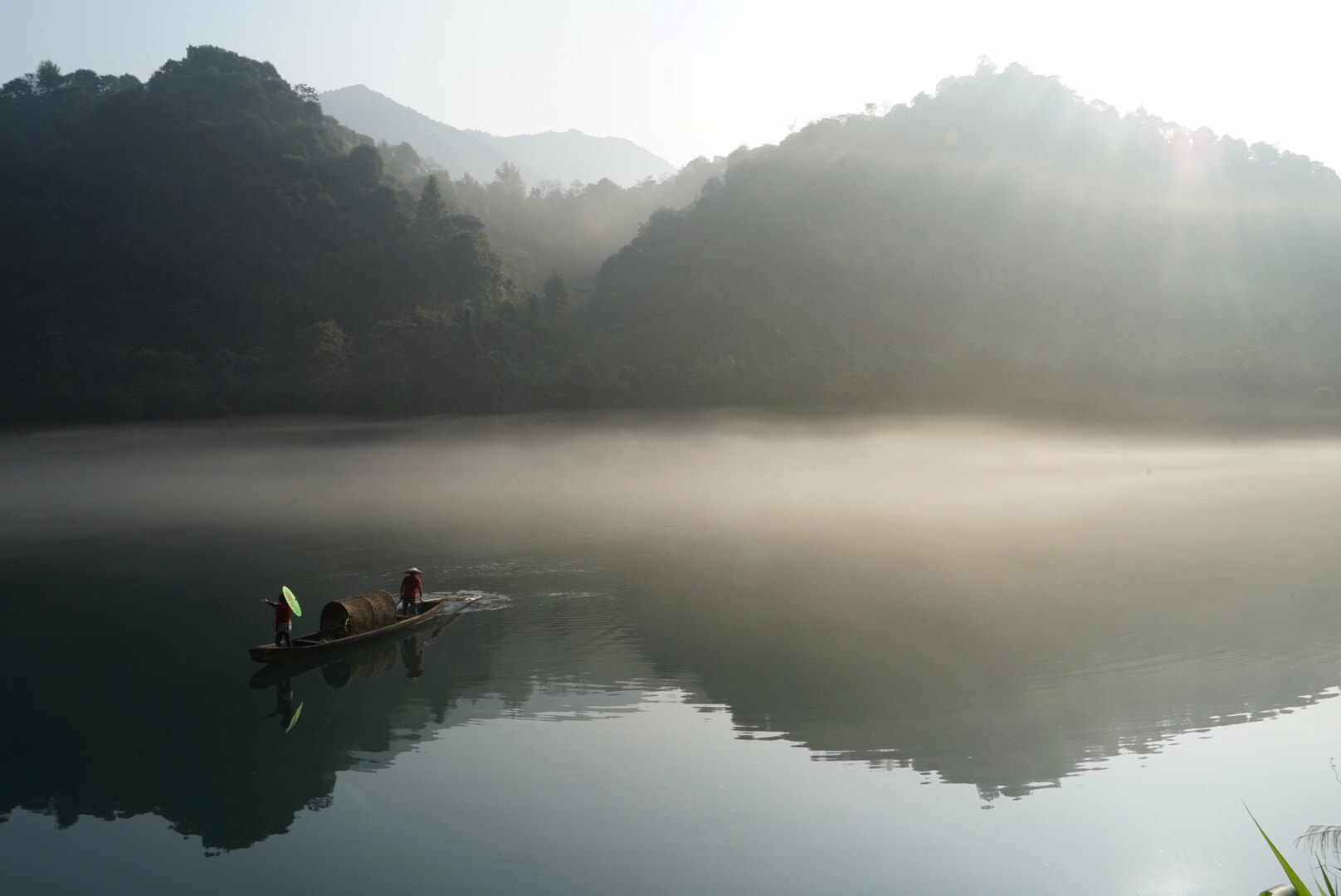 Sony a7 II + Sony FE 24-240mm F3.5-6.3 OSS sample photo. Dongjiang lake photography