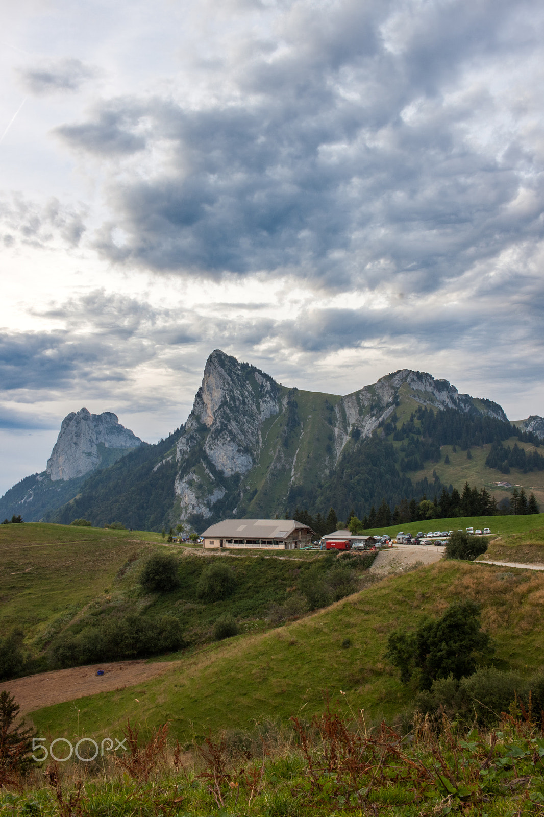 Canon EF-S 24mm F2.8 STM sample photo. Tournette / annecy photography