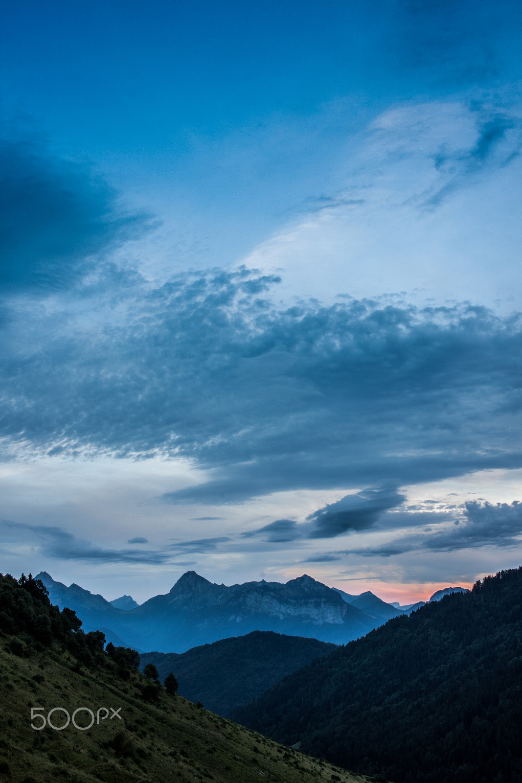 Canon EF-S 24mm F2.8 STM sample photo. Tournette / annecy photography